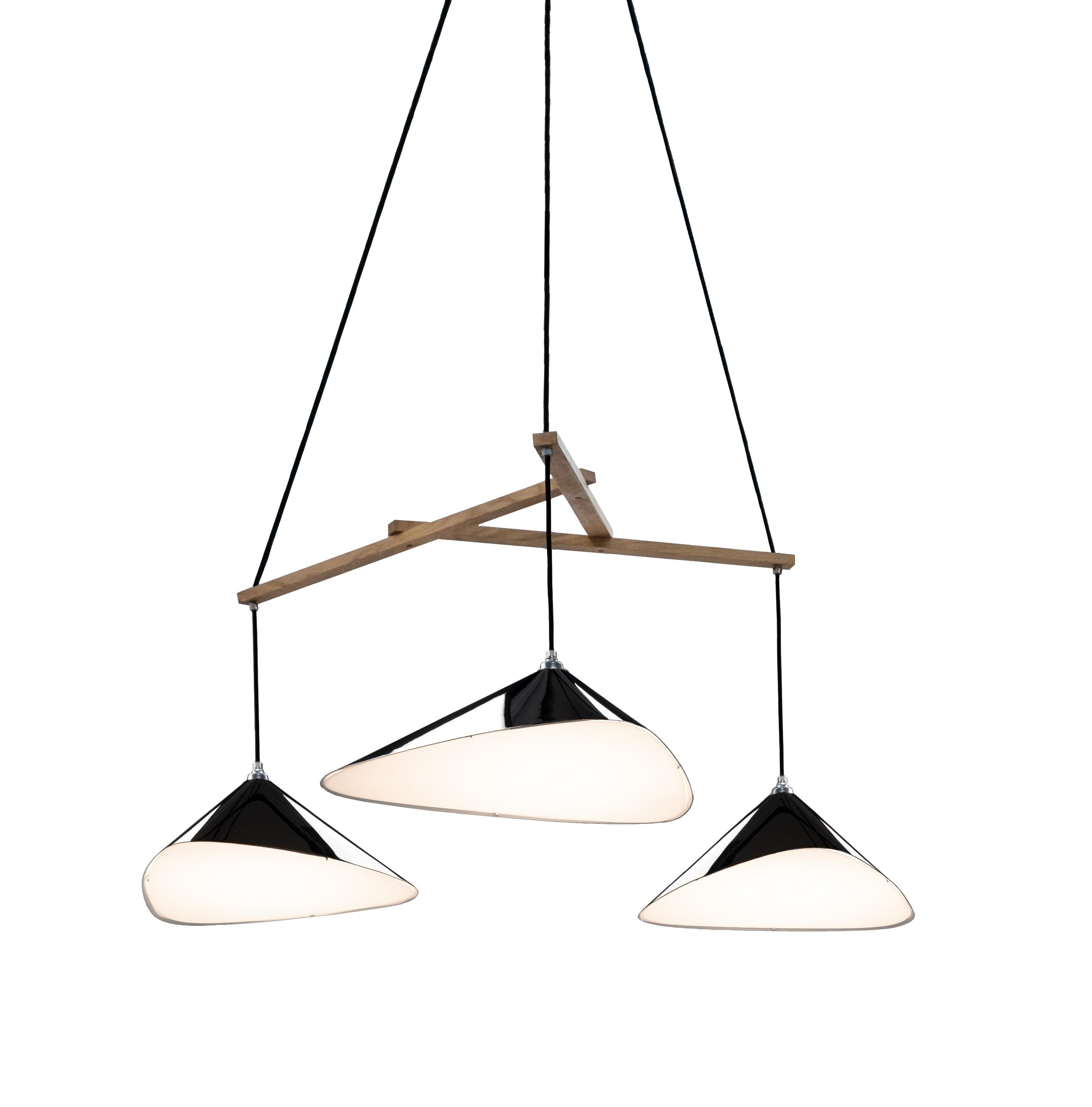 Daniel Becker 'Emily 3' Chandelier in Brass with Black Frame for Moss Objects For Sale 2