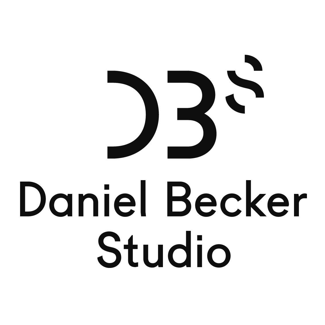Daniel Becker 'Emily Vertikal 10' Chandelier in Gloss Black with Black Frame For Sale 5