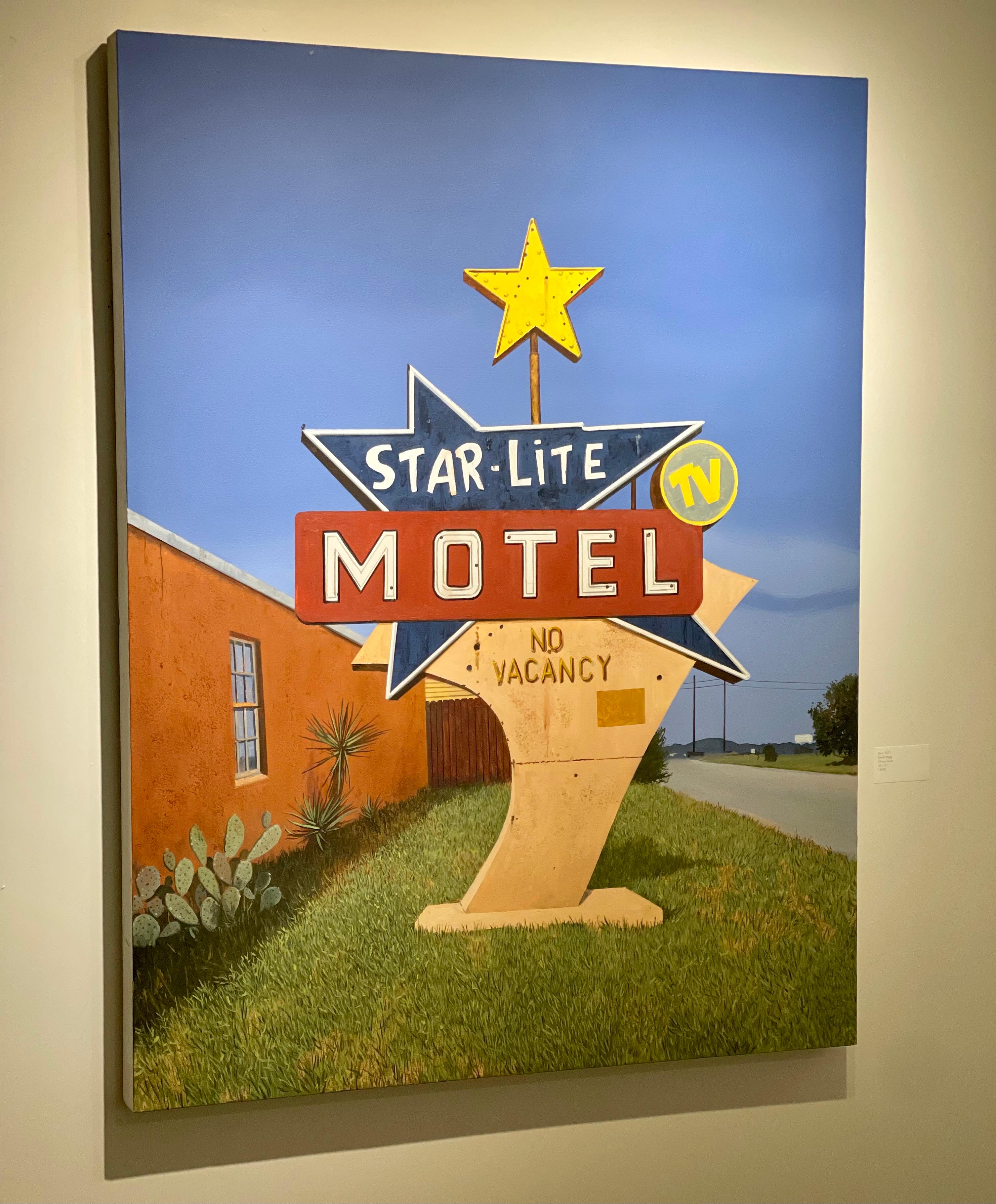 Große Contemporary Ölgemälde von Americana Themed Rustic Road Sign in Texas – Painting von Daniel Blagg