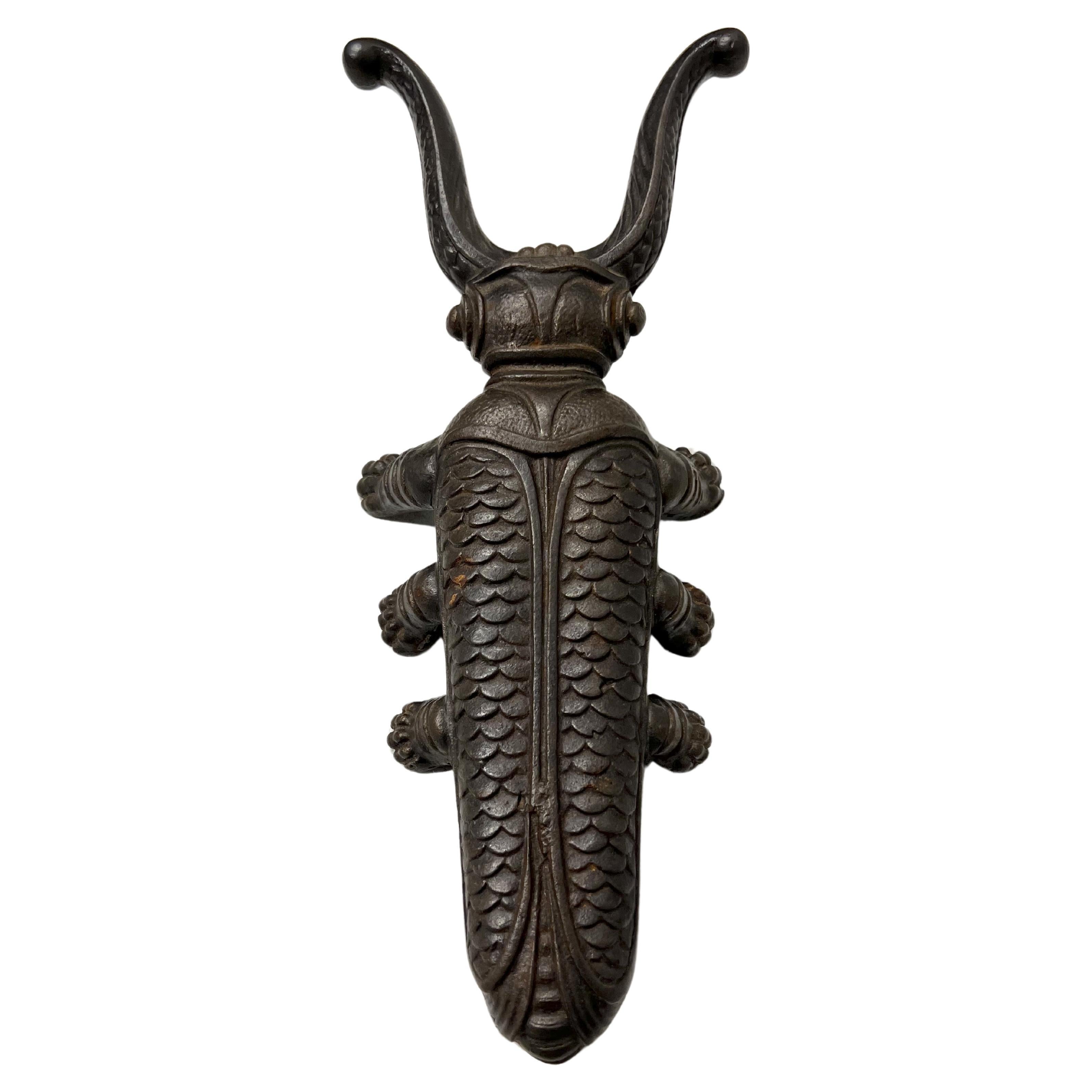 DANIEL BREVETE Paris Antique Beetle Boot Jack en fonte