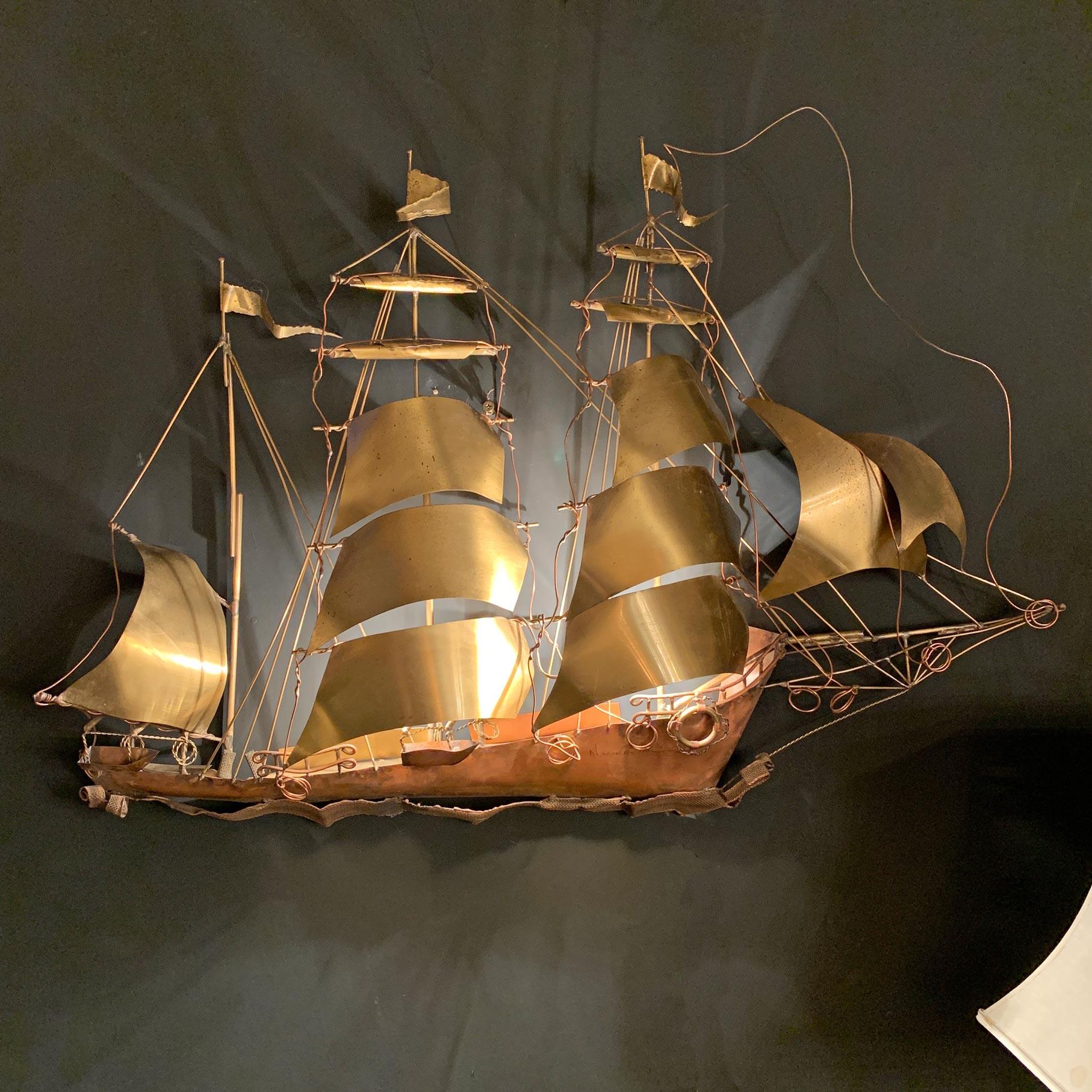 Mid-Century Modern Daniel d’Haeseleer Gold Sailing Boat Wall Light, 1970s For Sale