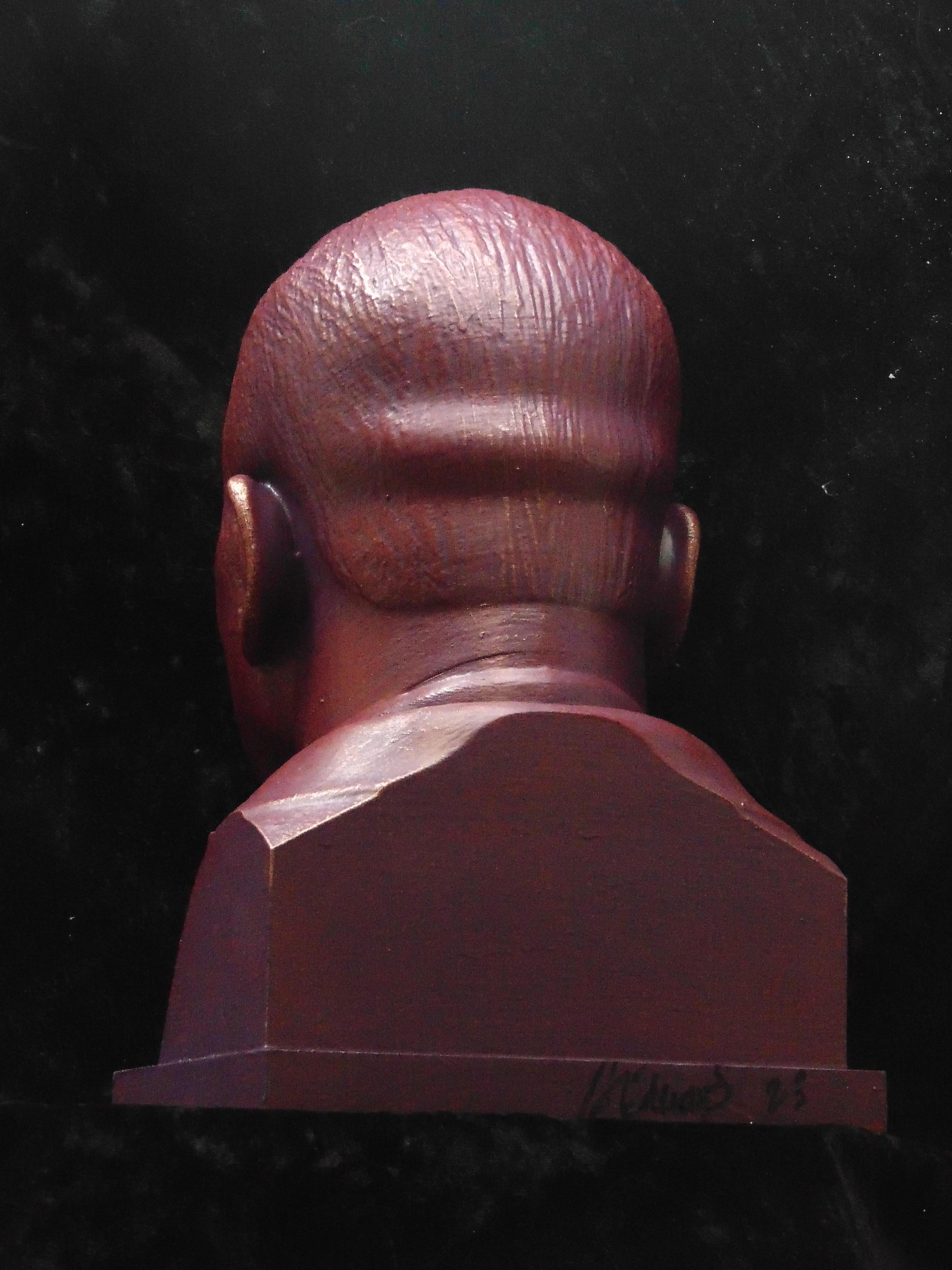Portrait de Jess Jackson par Daniel Edwards, Polylactide et Wood en vente 3