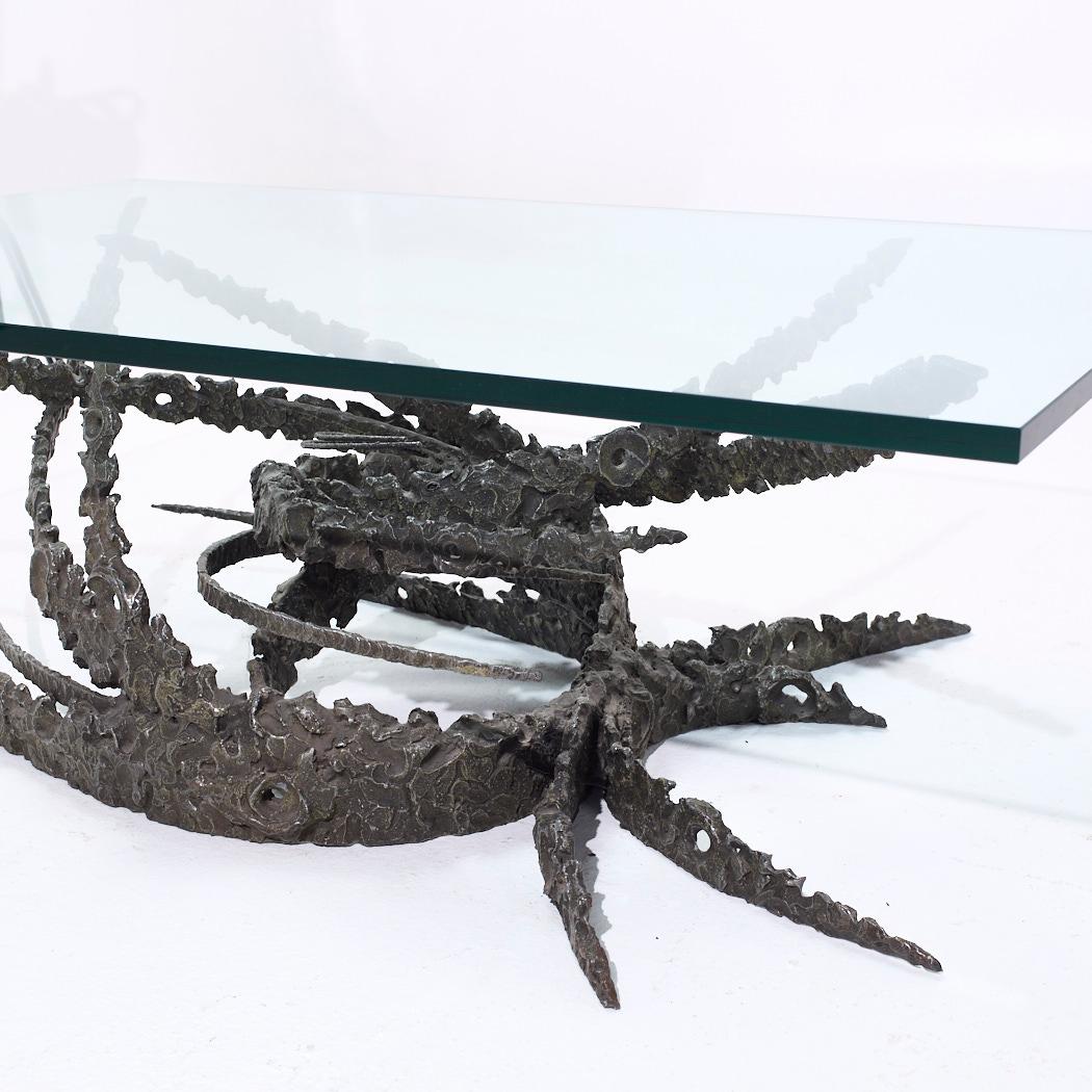 Table basse en bronze brutaliste Daniel Gluck, milieu de siècle en vente 2