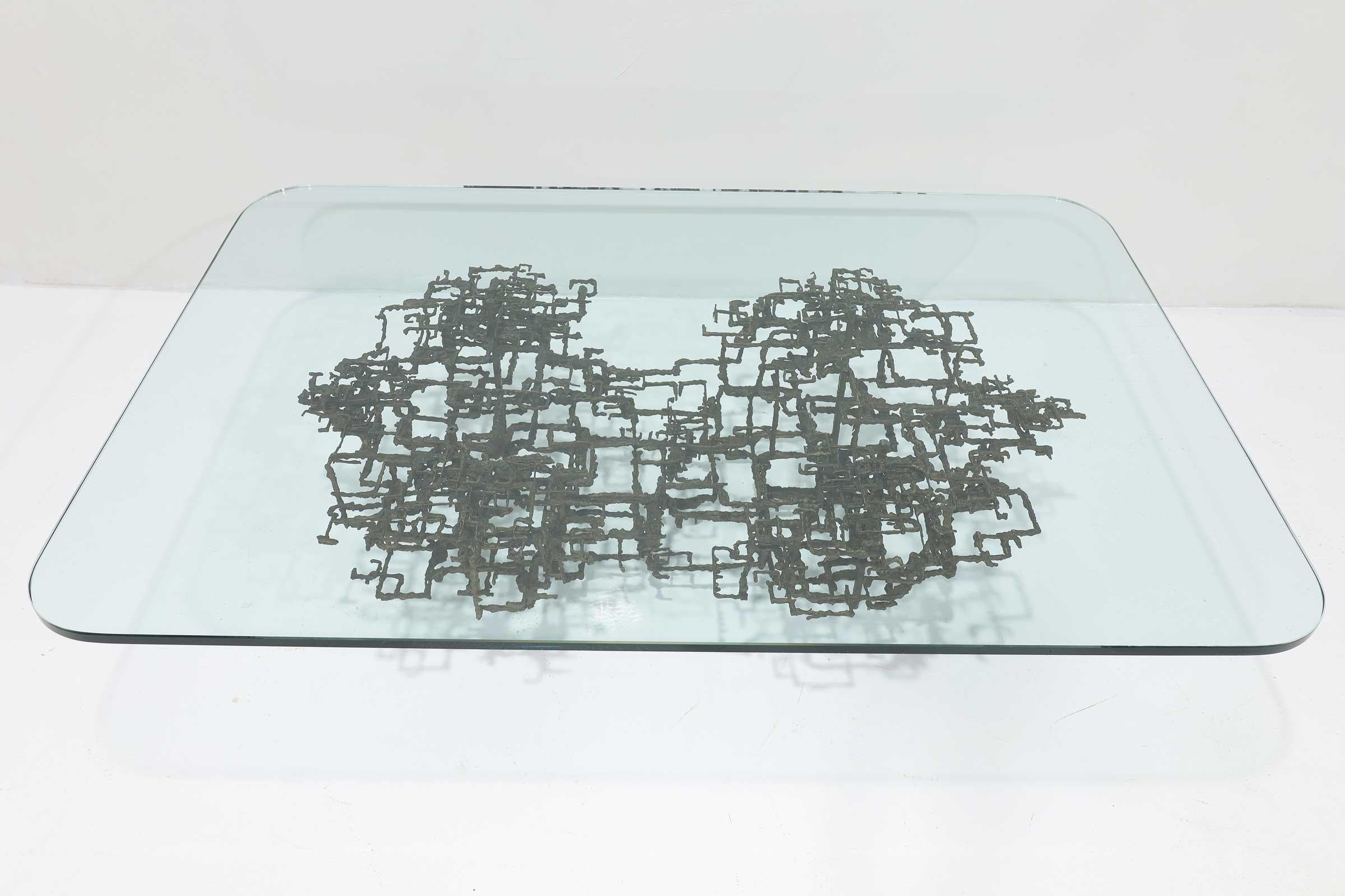 Bronze Table basse sculpturale Daniel Gluck en bronze, 1970 en vente