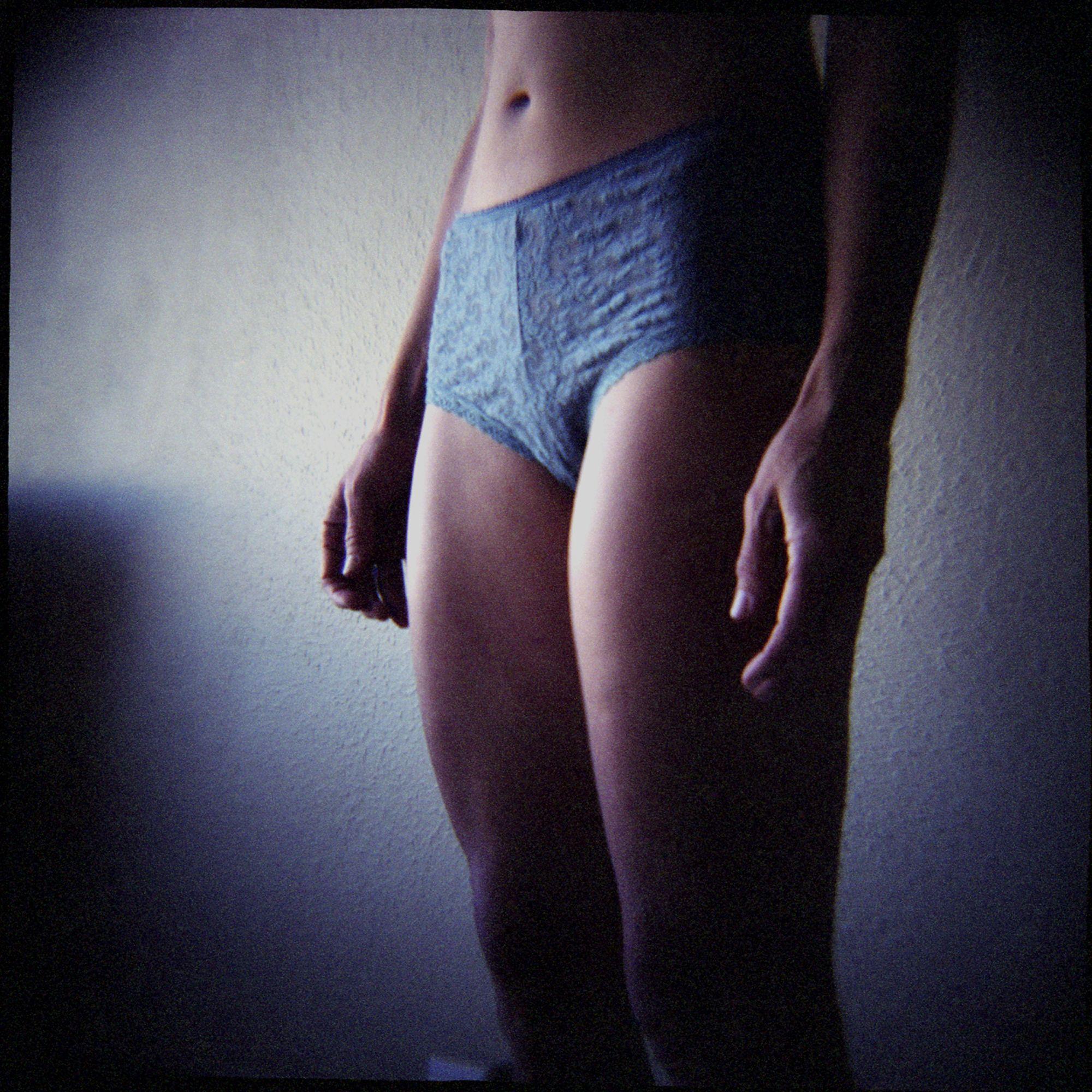 Color Photograph de Daniel Grant - SOMBRAS AZULES, Fotografía, Chorro de tinta de archivo