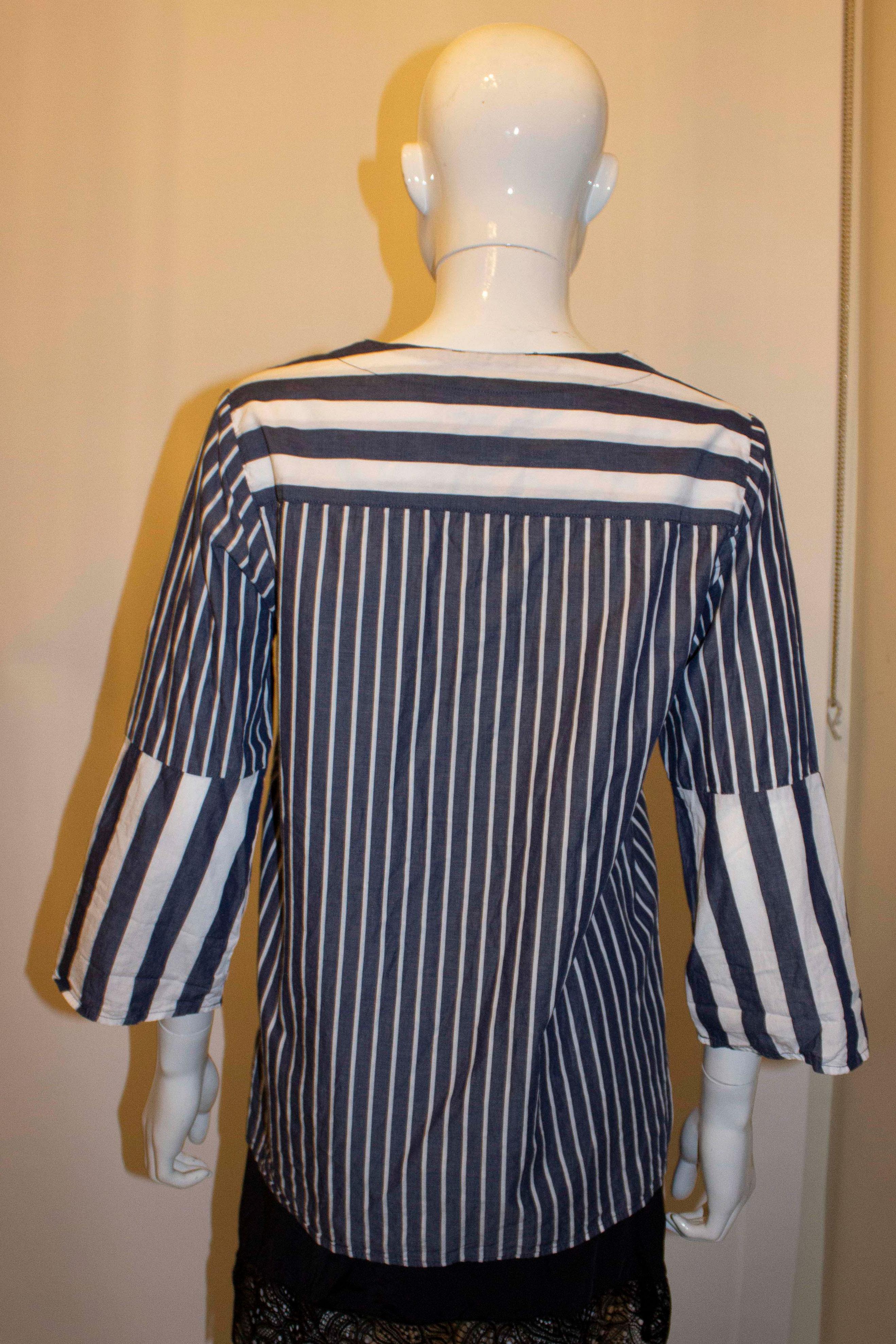 Daniel Hechter Blue and White Cotton Top For Sale 1