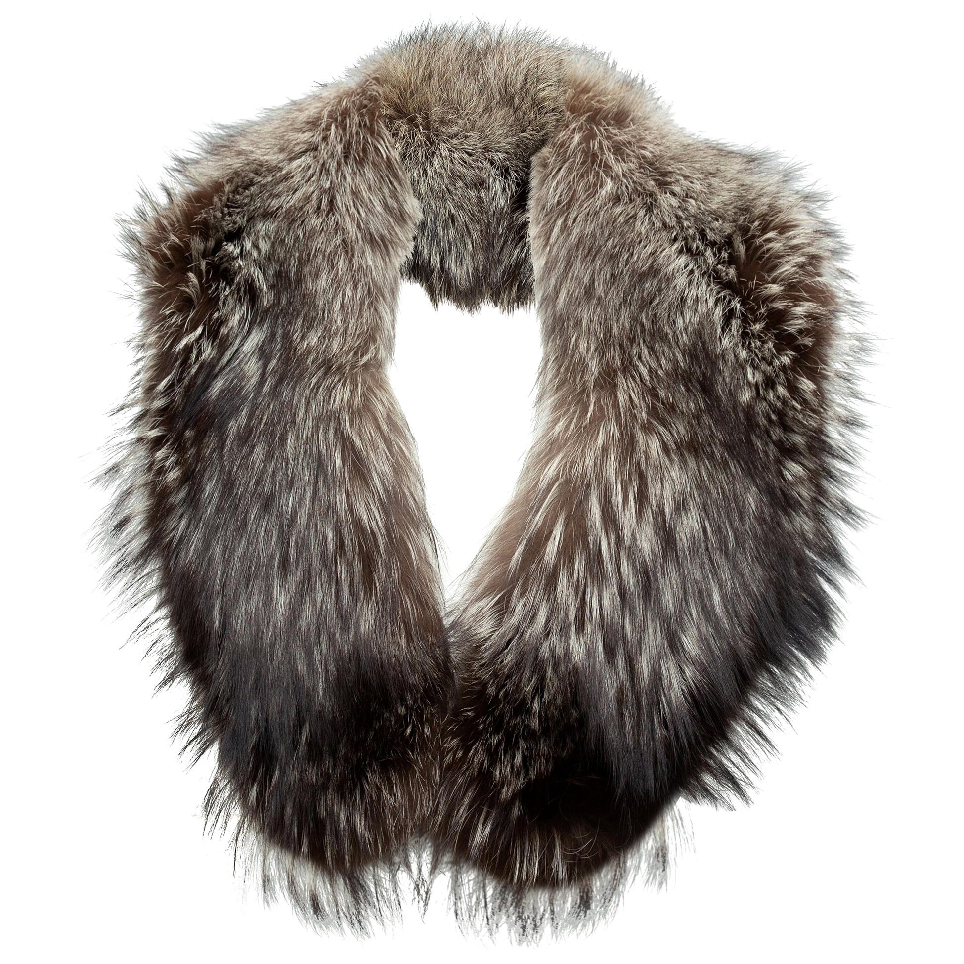 Daniel Hechter Brown 
White Fox Fur Collar