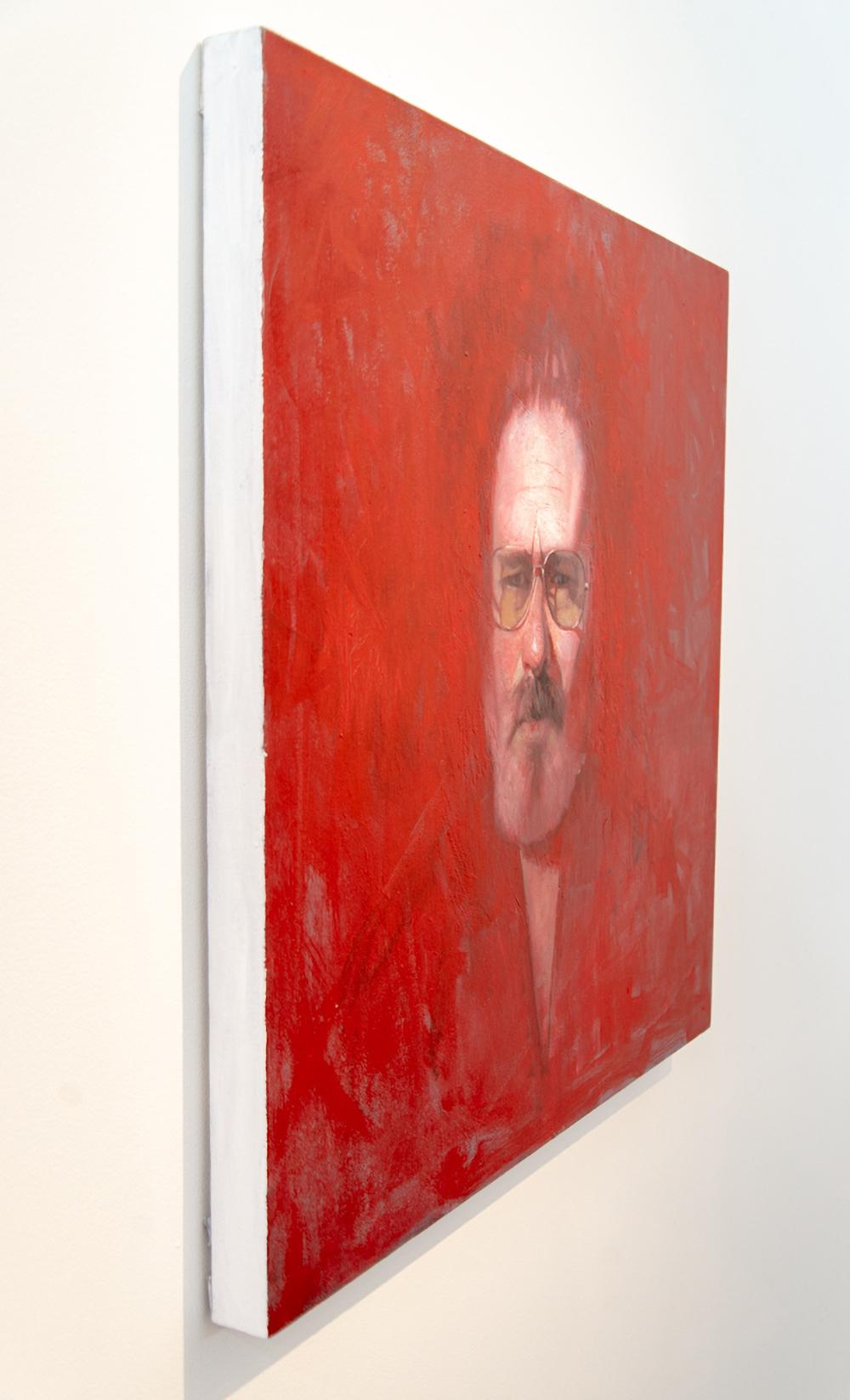 Self Portrait (2021) - vibrant, expressif, rouge, homme, figuratif, huile sur toile - Rouge Portrait Painting par Daniel Hughes