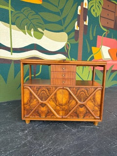 Daniel Jones Nyc Attrib. Mid Century Modern Burlwood Flip Top Server