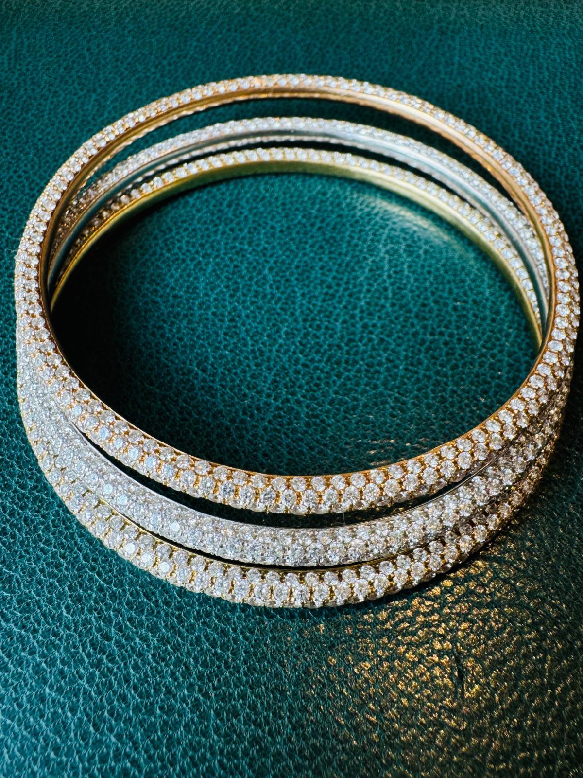 Daniel K Diamond bangle bracelets in rose, yellow and grey gold 18K For Sale 3