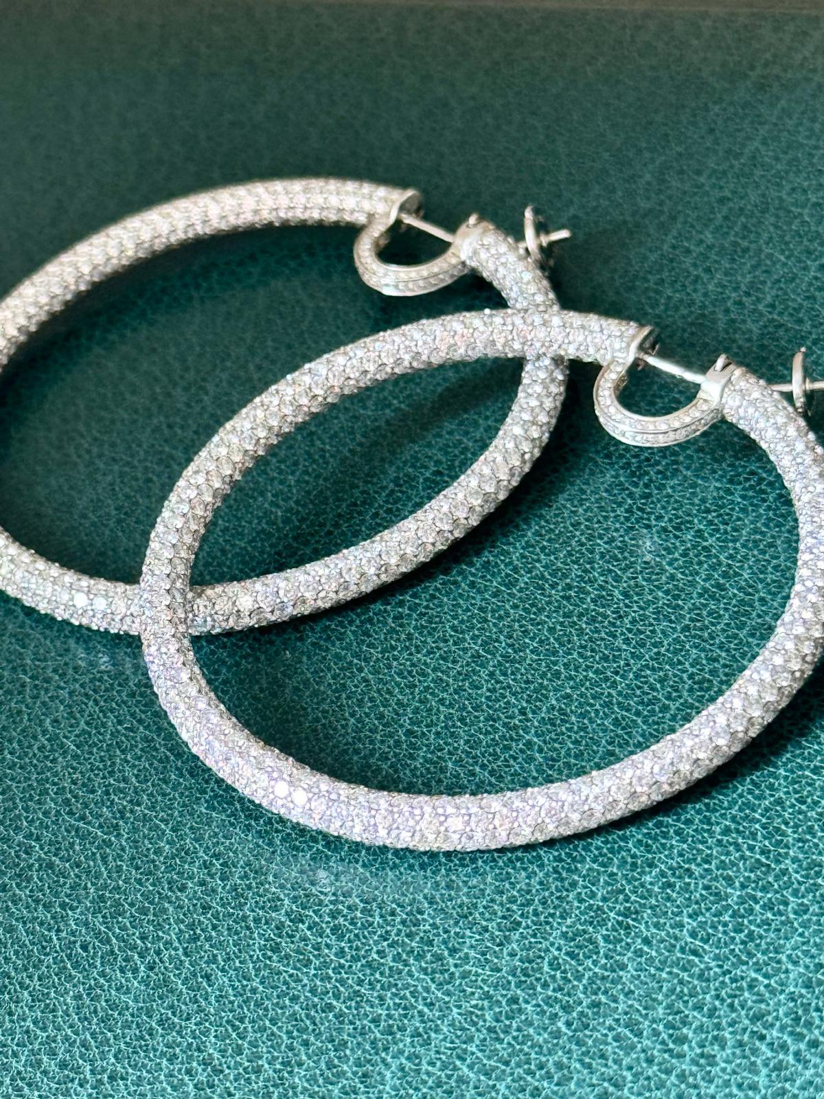 Round Cut Daniel K Diamond hoops earrings white gold 18K For Sale