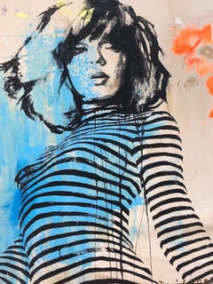 Ragazza a strisce blu