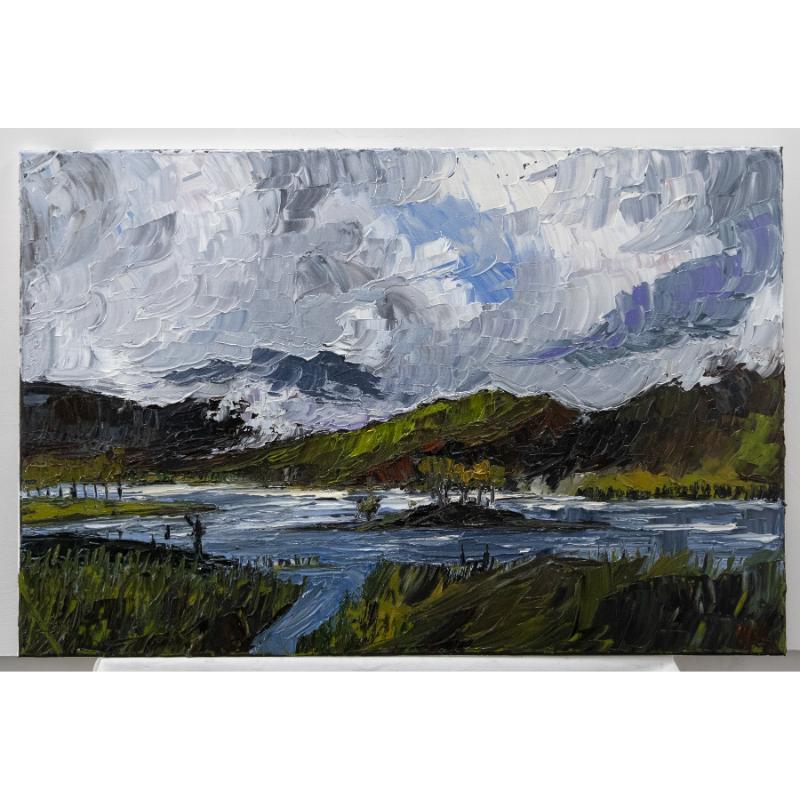 A charming depiction of Loch Tulla in the highlands of Scotland. Painted in an expressive impasto technique capture a great sense of movement and atmosphere in the scene. Signed with initials to the lower left. On canvas.

