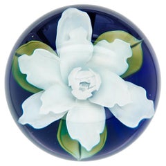 Daniel Salazar Lundberg Studios Art Glass White Gardenia Paperweight