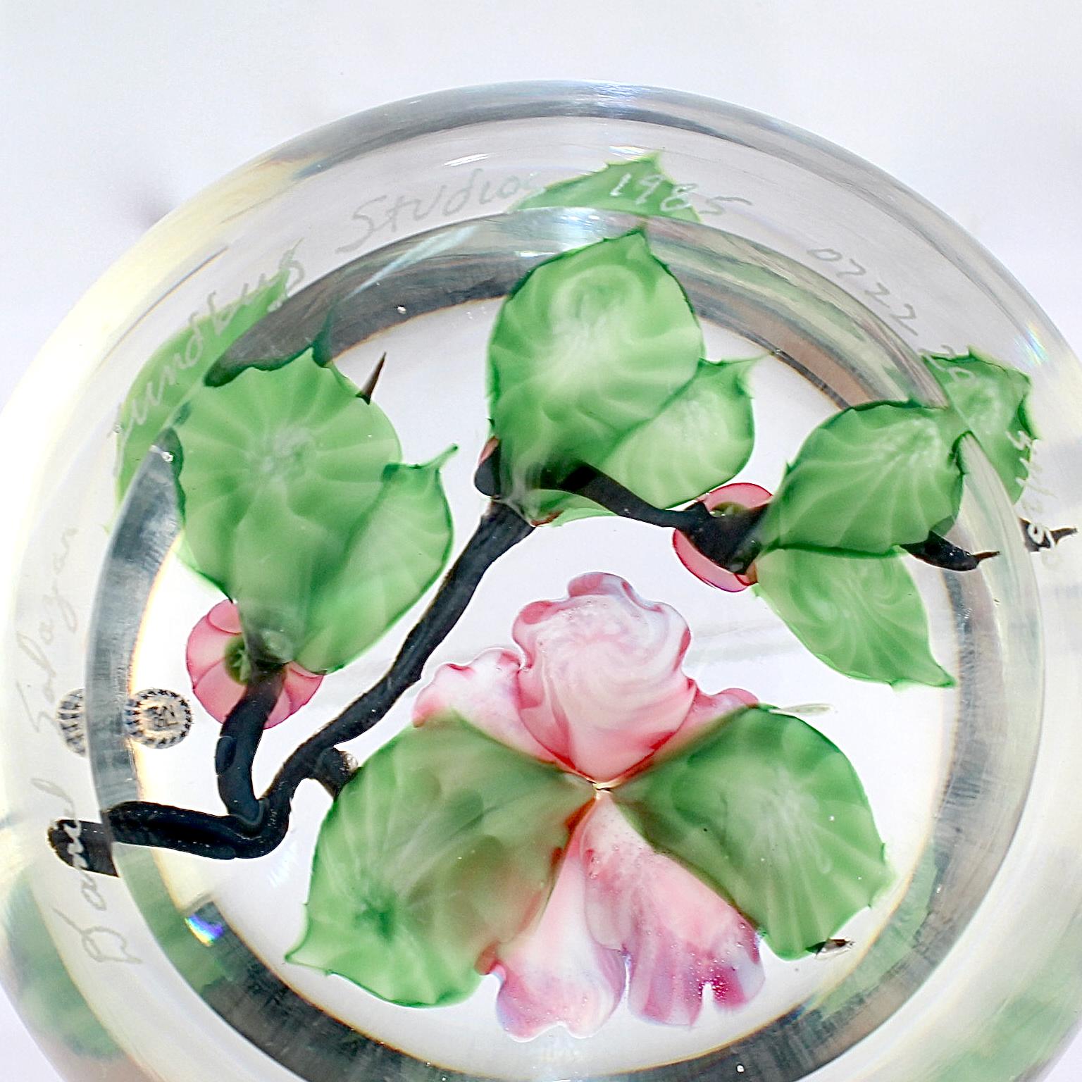 Daniel Salazar Lundberg Studios Cherry Blossom Art Glass Paperweight For Sale 1