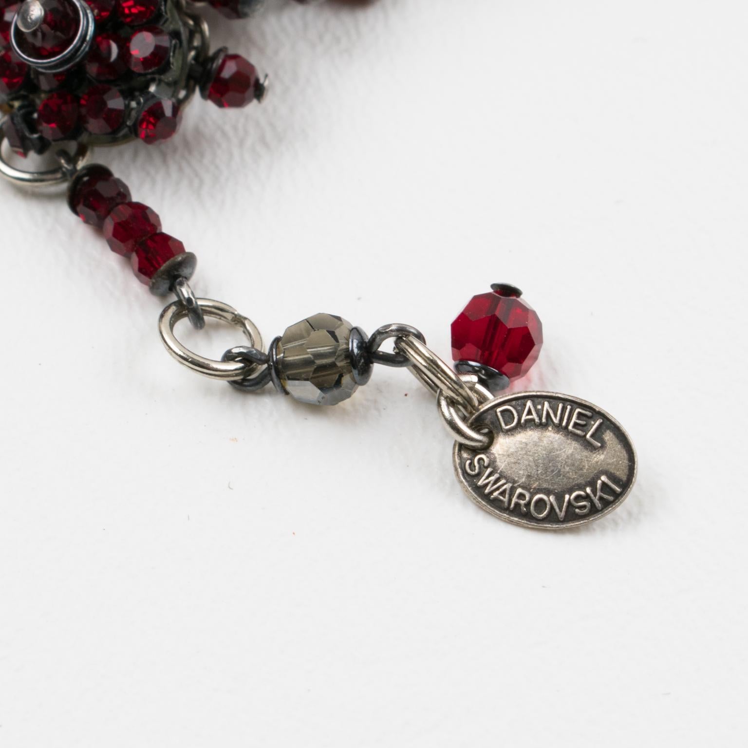 Women's or Men's Daniel Swarovski Paris Victorian-Inspired Ruby Red Crystal Link Bracelet For Sale