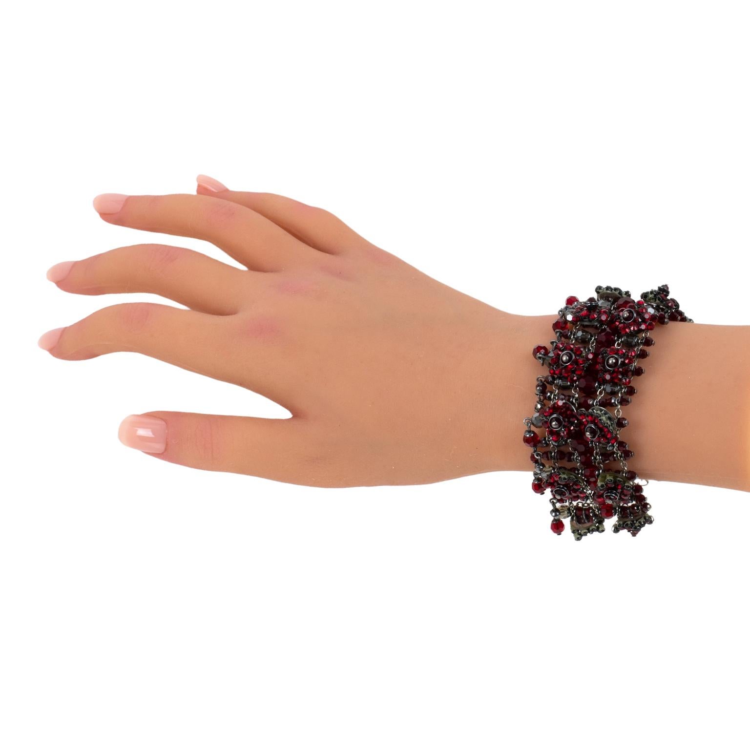 Daniel Swarovski Paris Bracciale A Link con cristalli rosso rubino di ispirazione vittoriana in vendita 4
