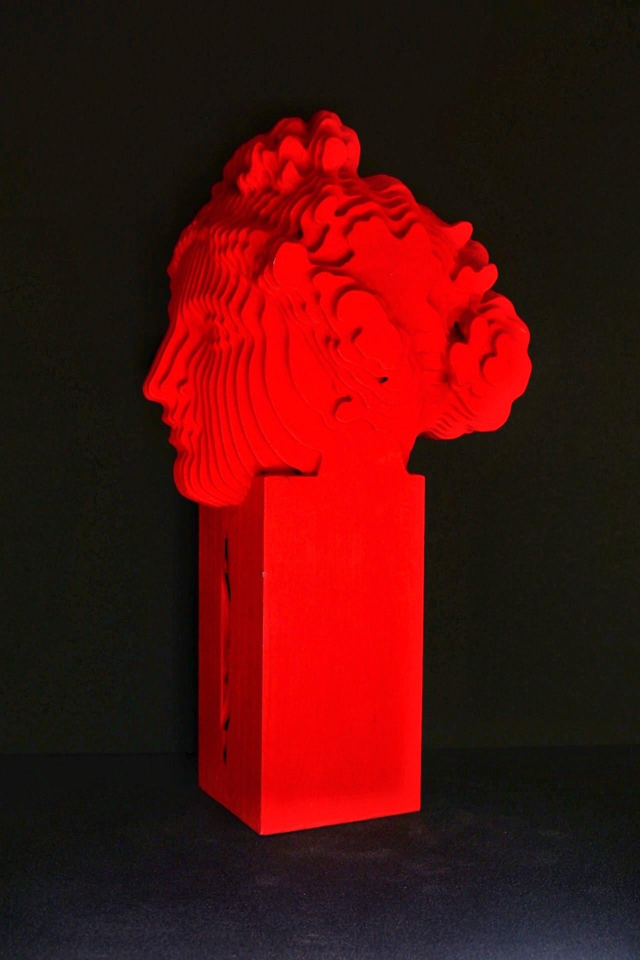  Daniele Fortuna Figurative Sculpture – Venus Fontana – Original-Skulptur