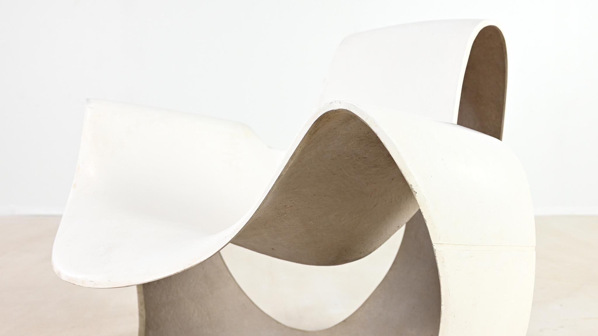 Danielle Quarante, Albatros Chair For Airborne, Fiberglass, Resin France C.1965 For Sale 6