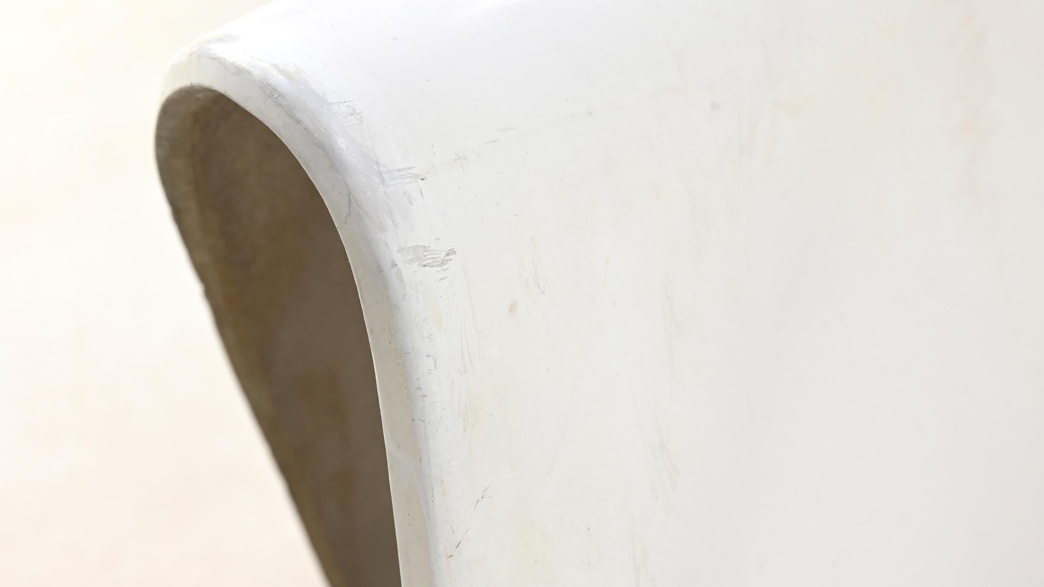 Danielle Quarante, Albatros Chair For Airborne, Fiberglass, Resin France C.1965 For Sale 3