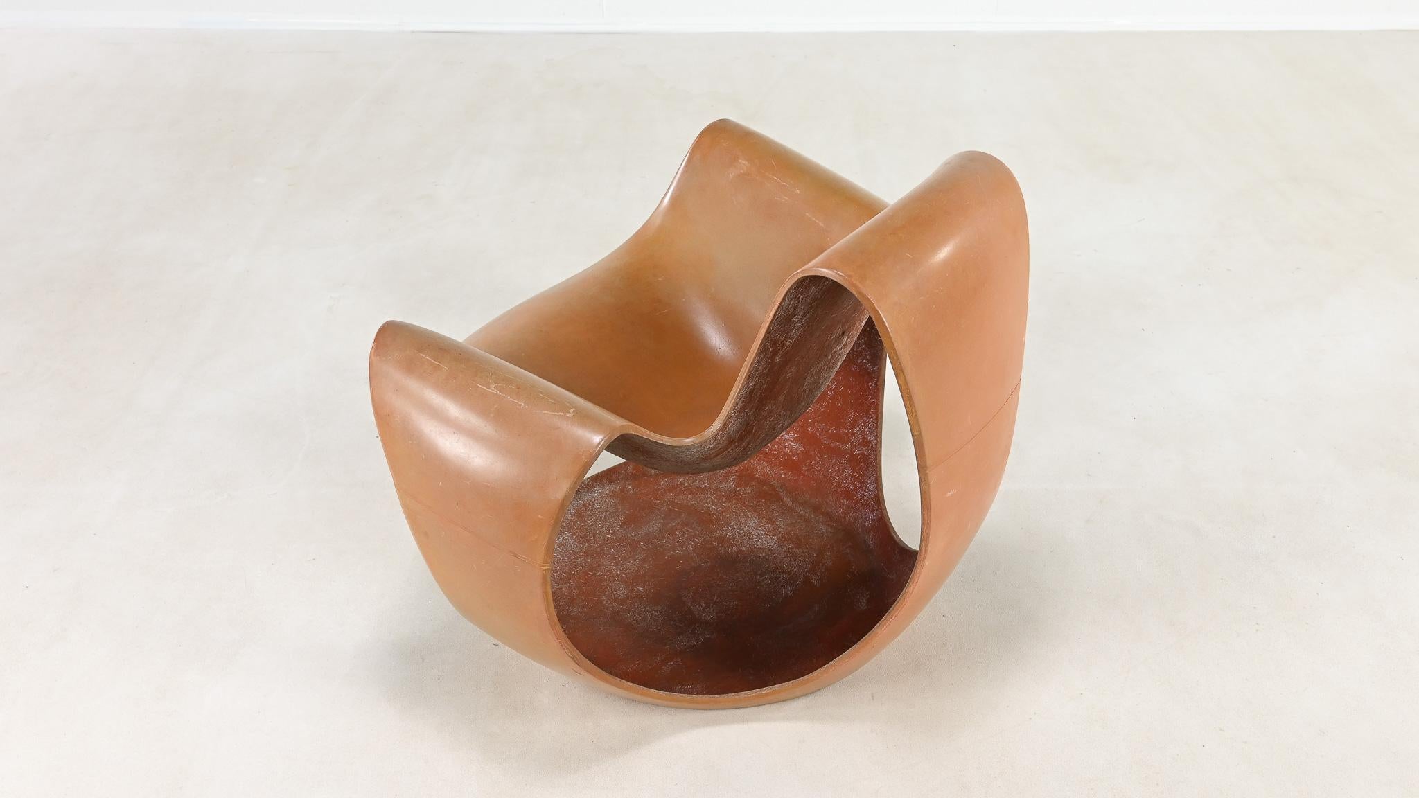Danielle Quarante, Sedie da salotto Albatros, fibra di vetro e resina. Francia, C.C. 1965 in vendita 13