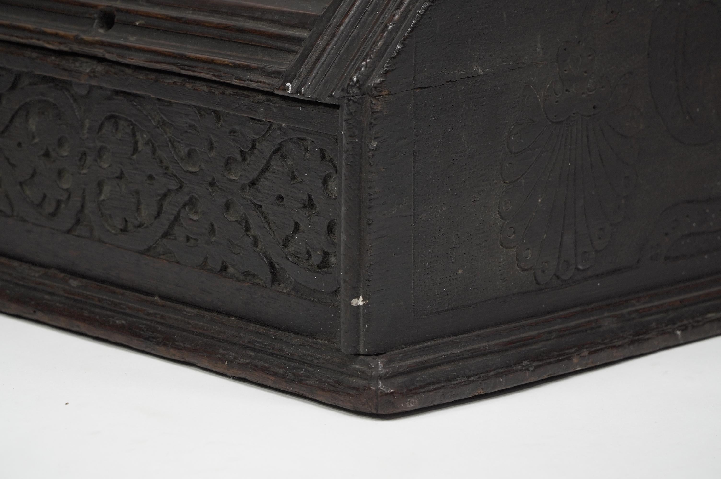 Danier Cottier (style of). An Aesthetic Movement dark oak coal box For Sale 12
