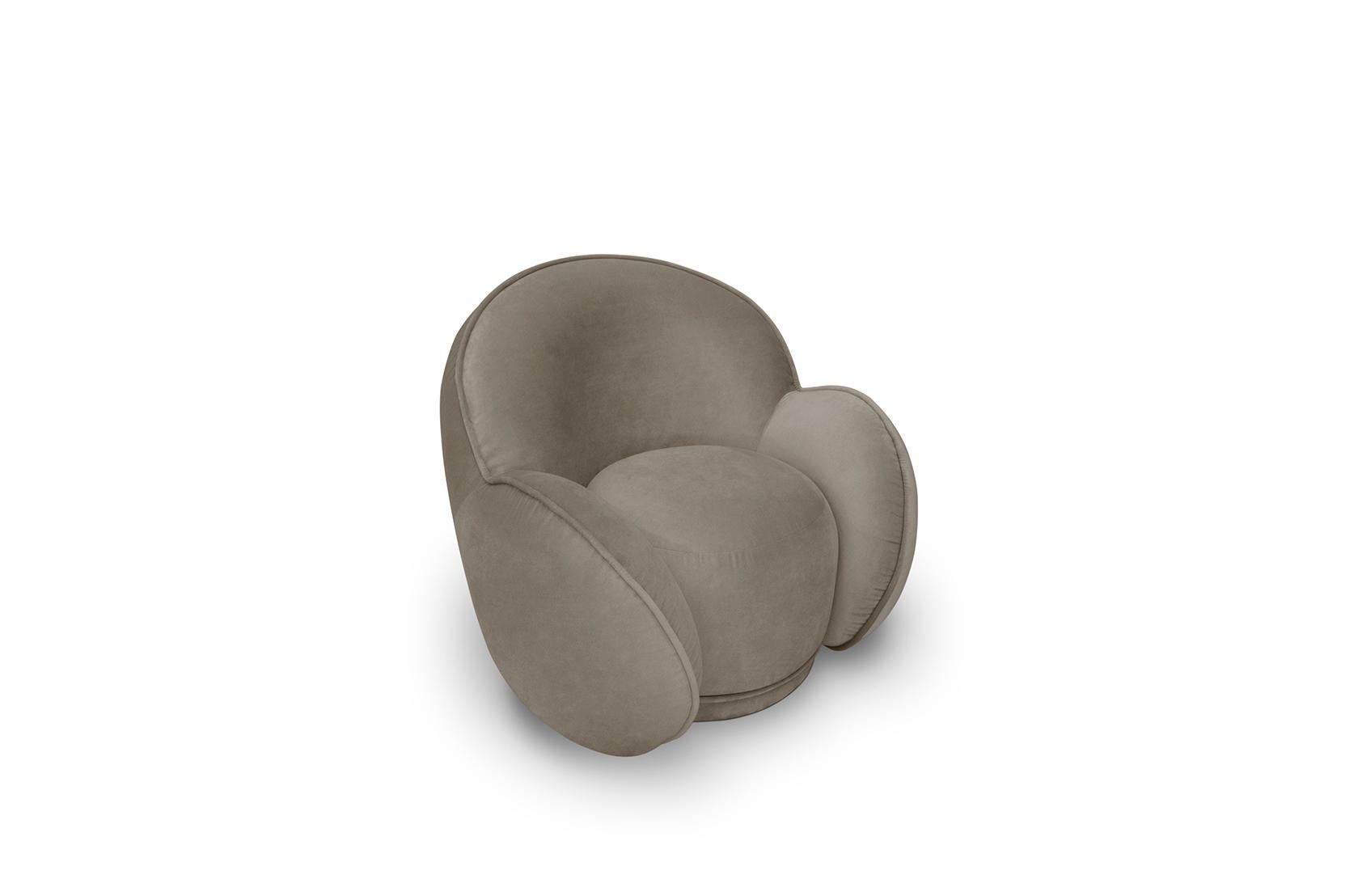 Modern Velvet Dainty Armchair by Circu Magical Furniture For Sale 1