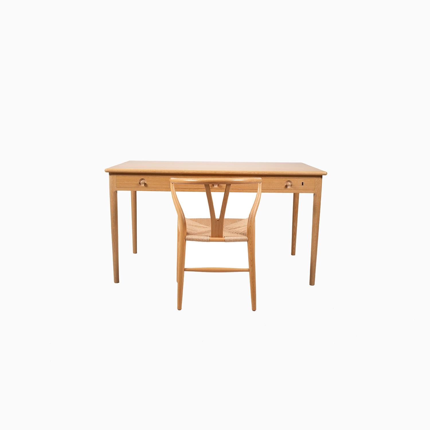 Danish Modern Oak Hans Wegner Writing Desk For Sale 6