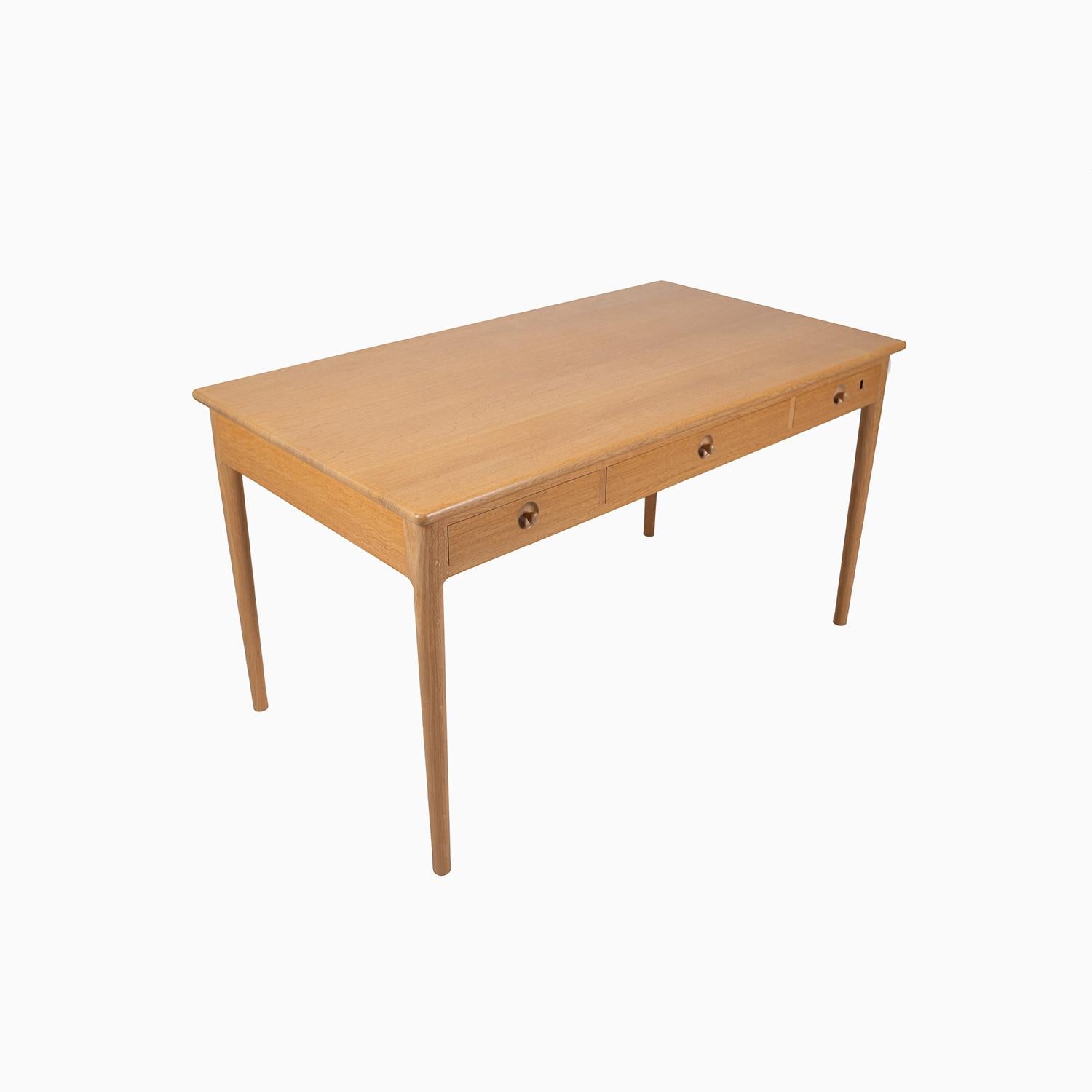 Danish Modern Oak Hans Wegner Writing Desk For Sale 1