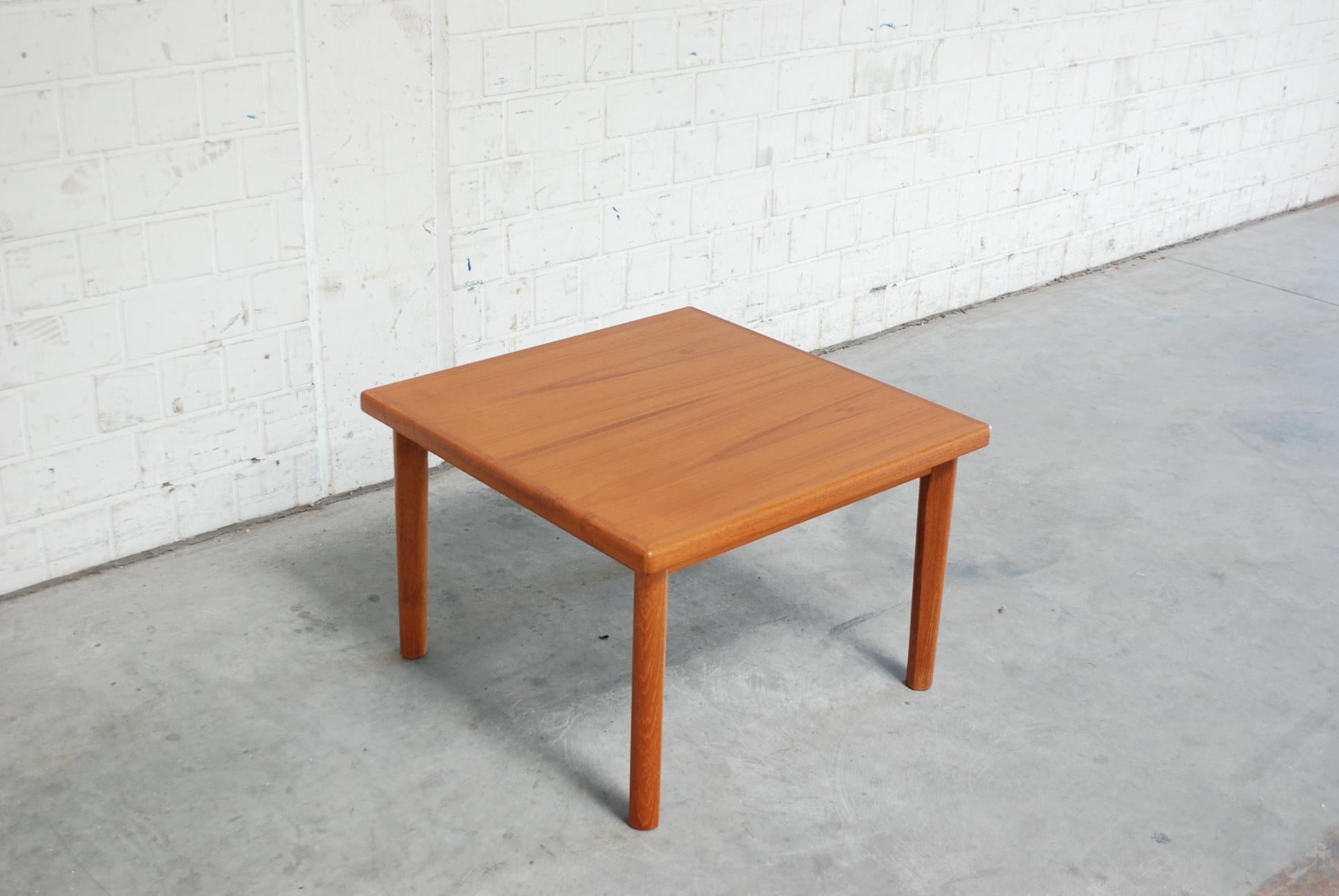 Danish Modern Square Coffee Table in Teak by BRDR Furbo For Sale 2