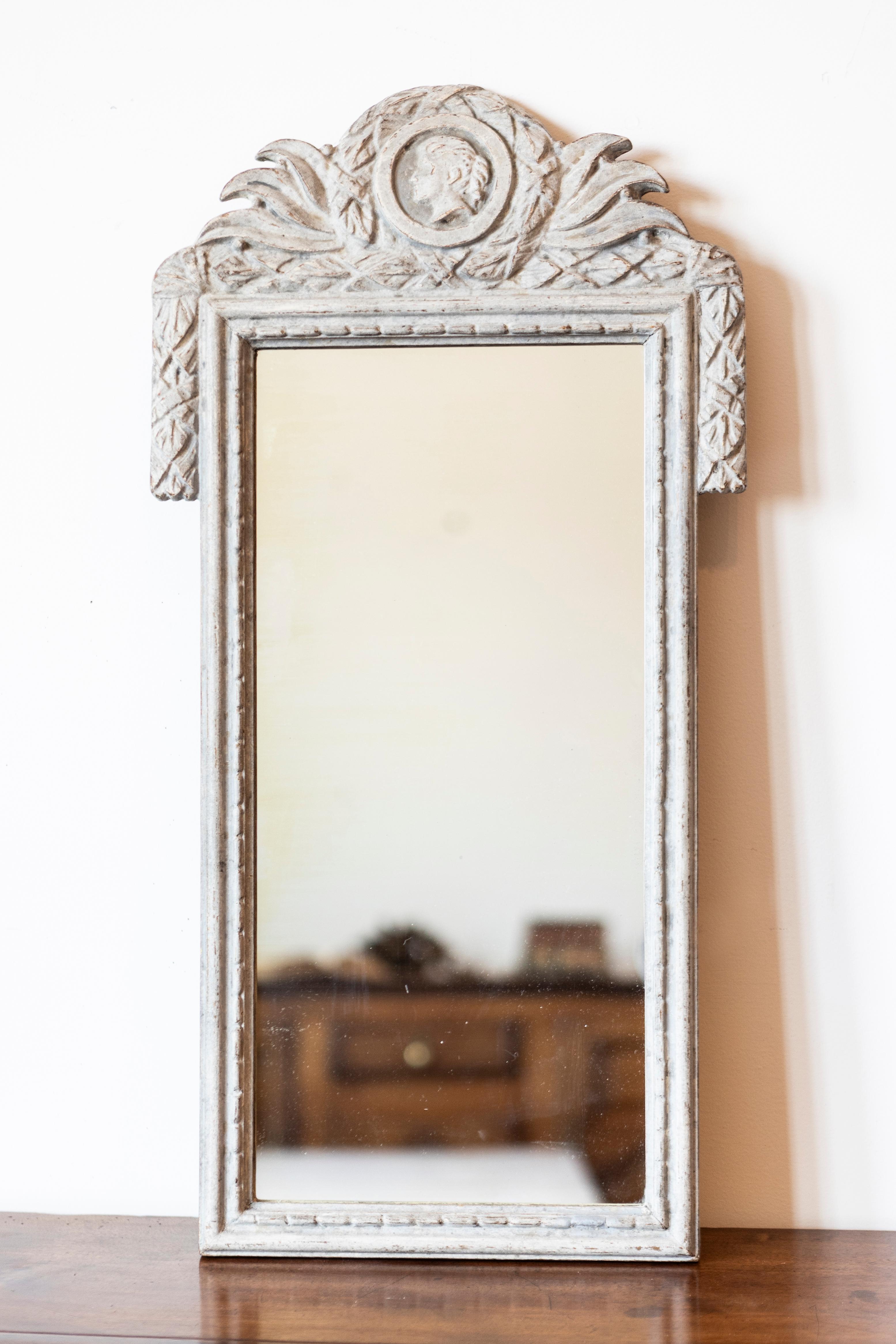 Danish 1800s Gustavian Gray Painted Wood Mirror with Medallion Carved Crest For Sale 4