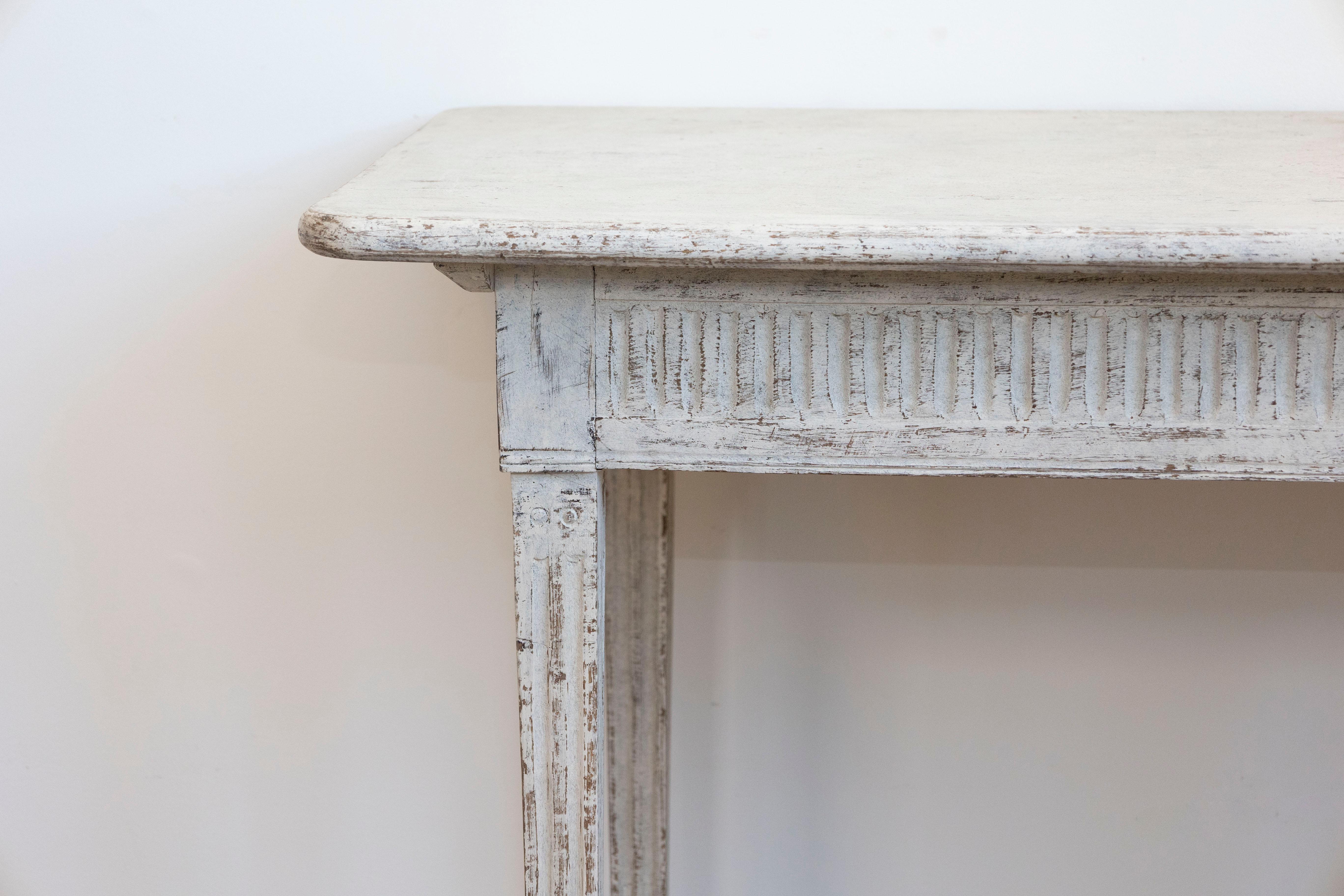 Danish 1800s Painted Wood Console Table with Two Drawers and Fluted Motifs For Sale 1