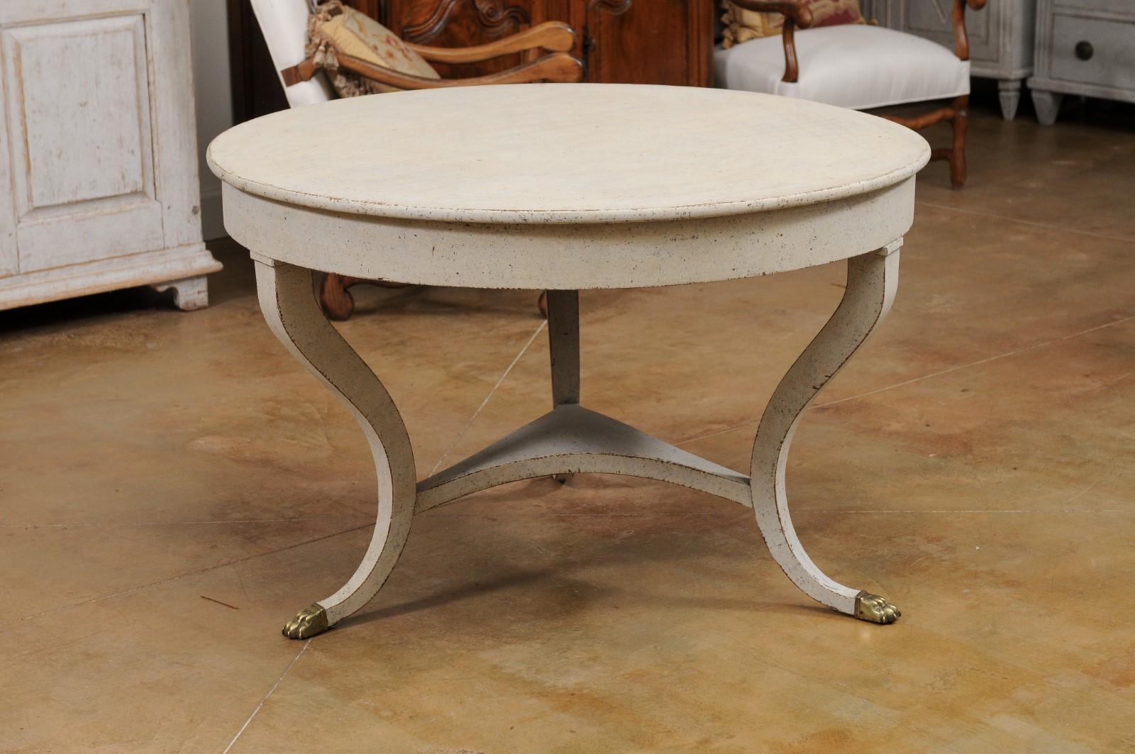 Danish 1810s Painted Hall Center Table with Curving Legs and Brass Lion Paw Feet In Good Condition For Sale In Atlanta, GA