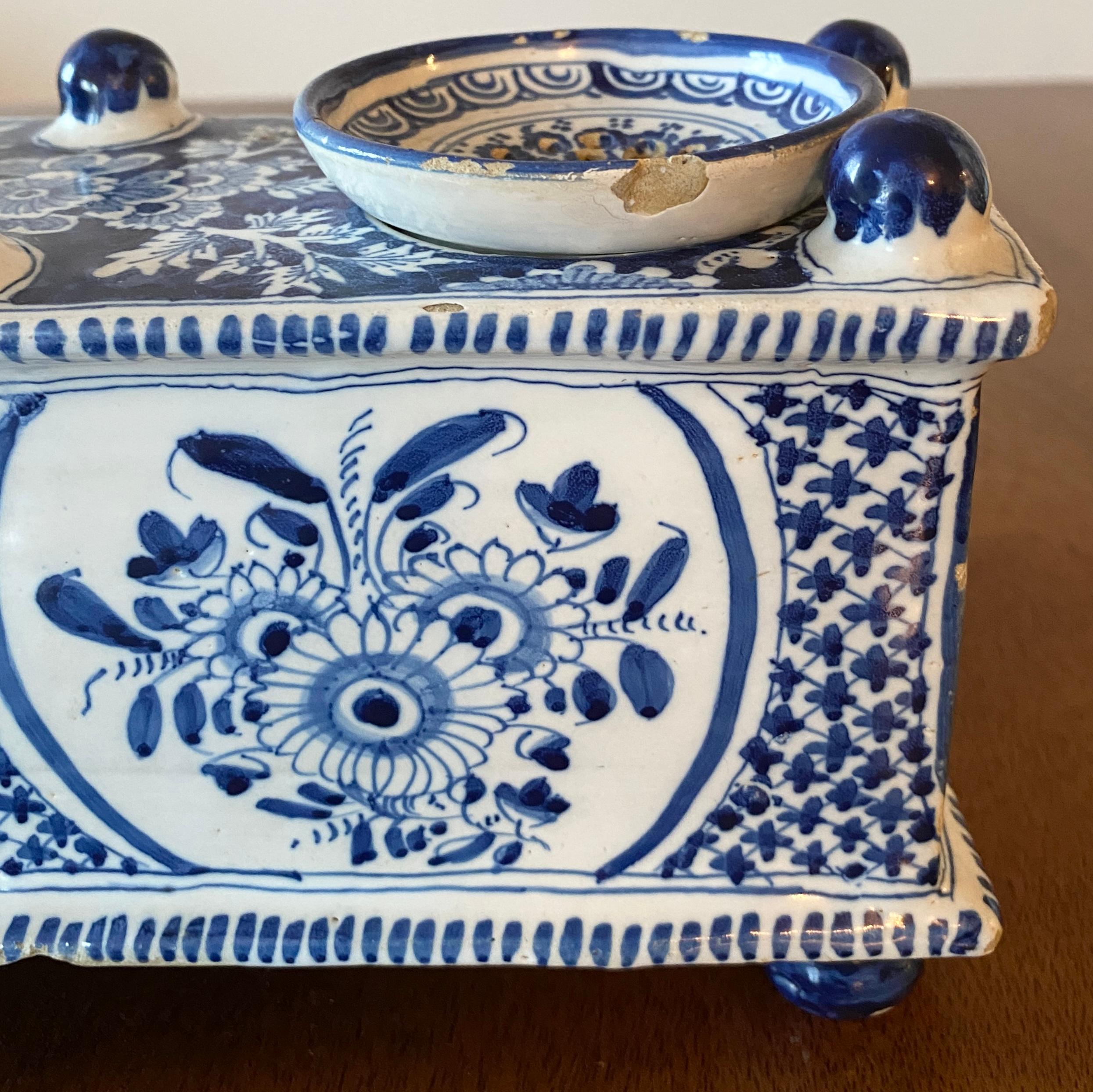 Danish 18th Century Blue Faience Inkwell by Store Kongensgade For Sale 10