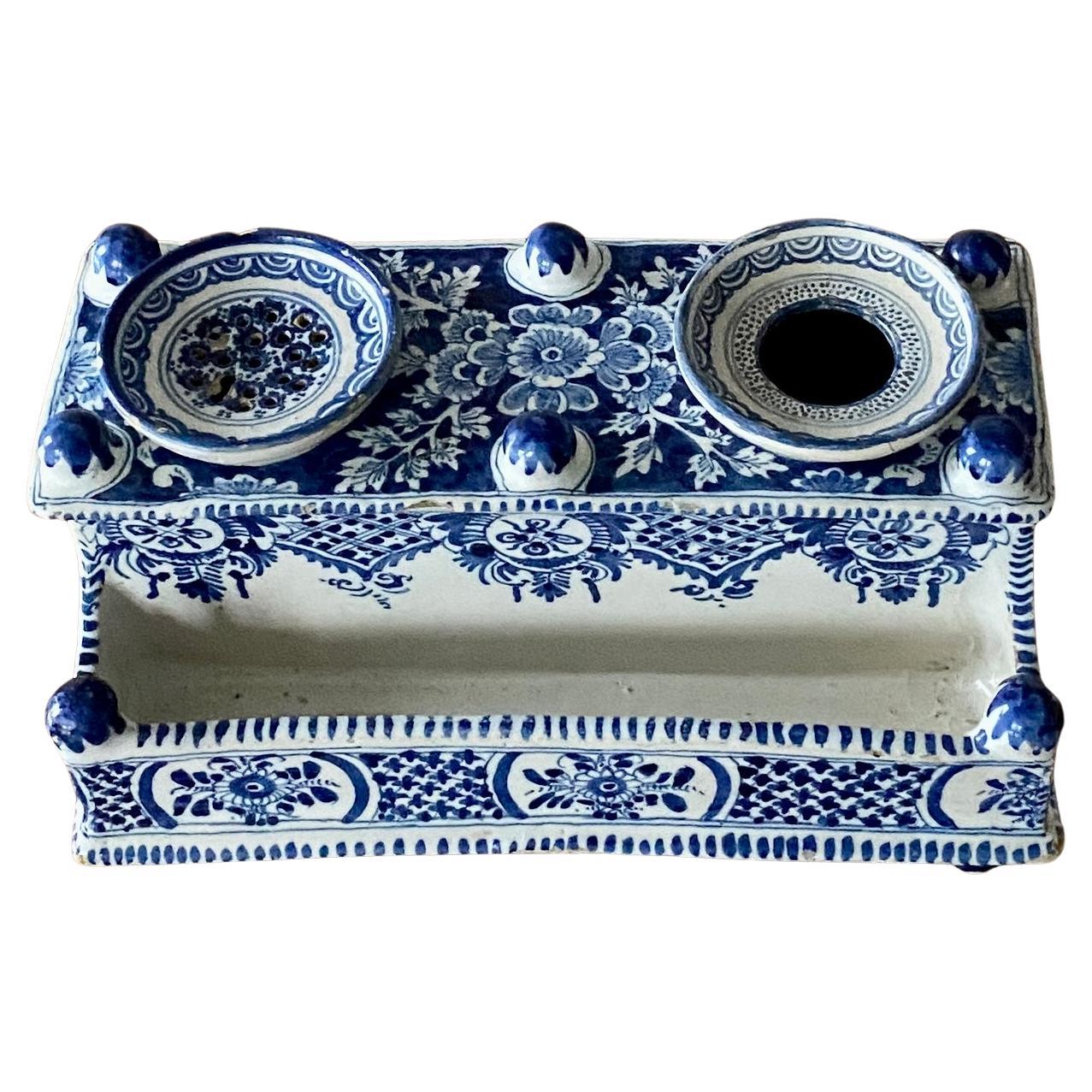 Rare Danish blue and white faience ink stand by Johan Ernst Pfau for Store Kongensgade Faience Manufactory, Copenhagen Denmark circa 1740. This inkwell retain with its original ink and sand jars. The inkwell is signed by Johan Ernst Pfau, who was