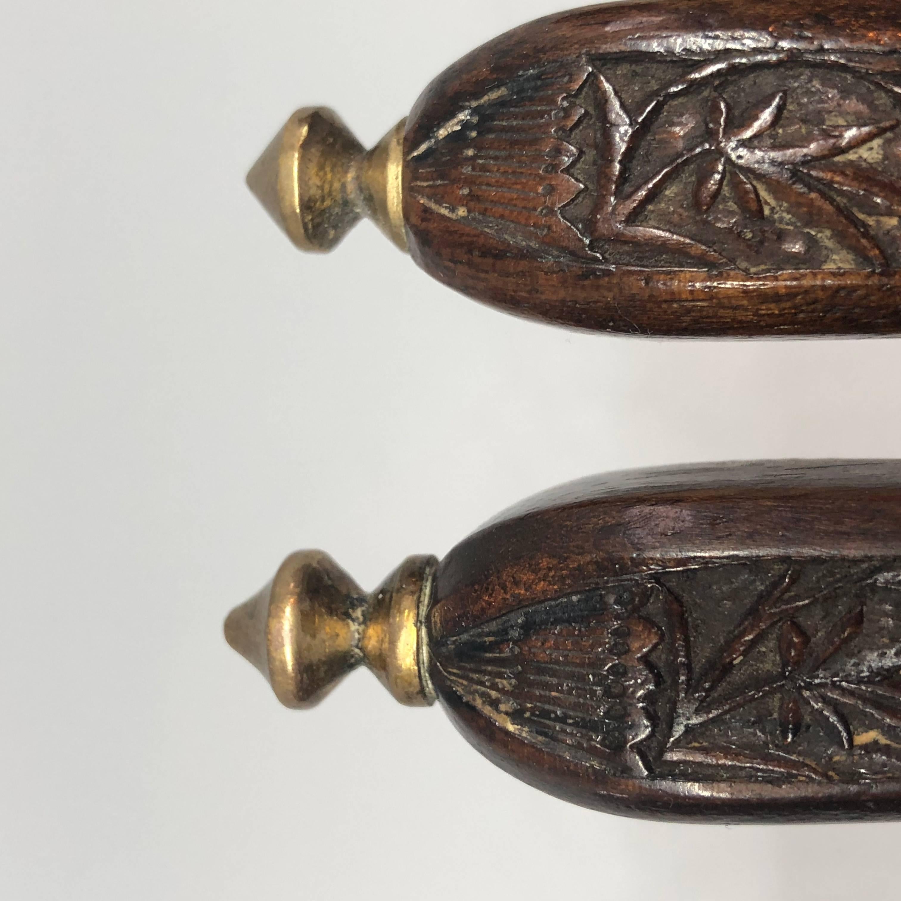 Danish 18th Century Brass And Wood Nutcracker en vente 7