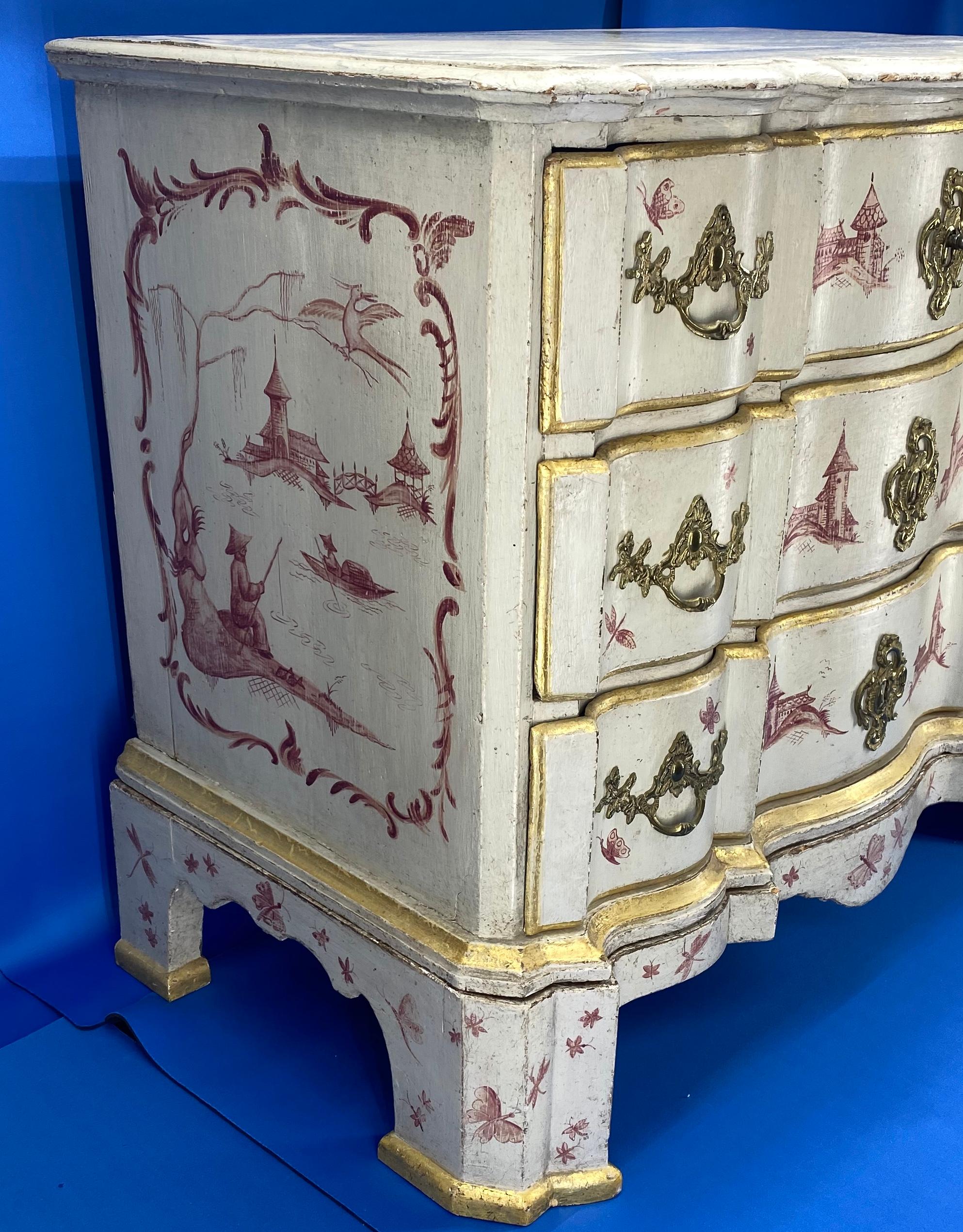 Baroque Danish 18th Century Painted Chest of Drawers With Chinoiserie Decor For Sale