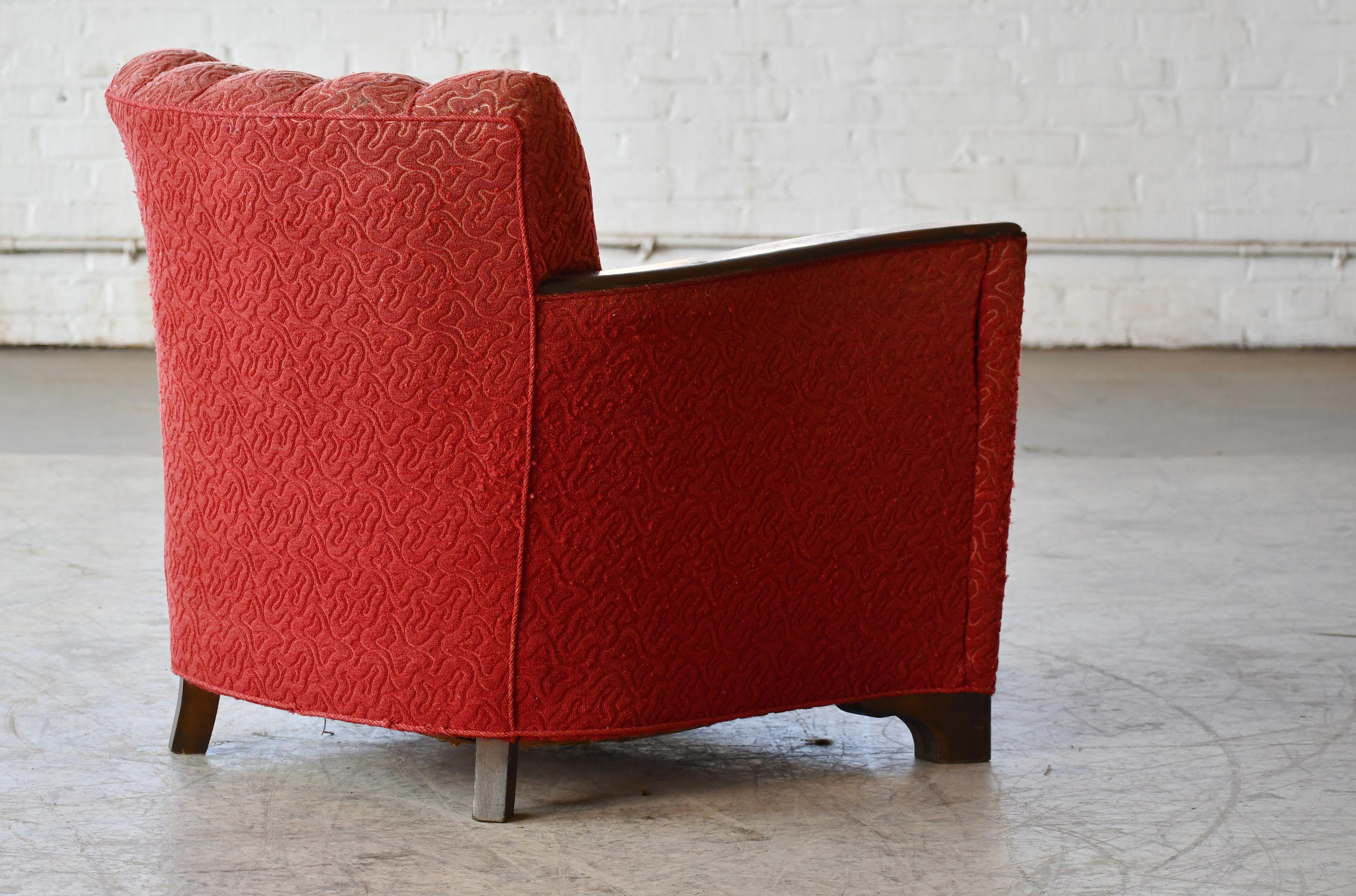 Danish 1930s Art Deco Lounge Chair in Red Mohair with Mahogany Accents For Sale 5
