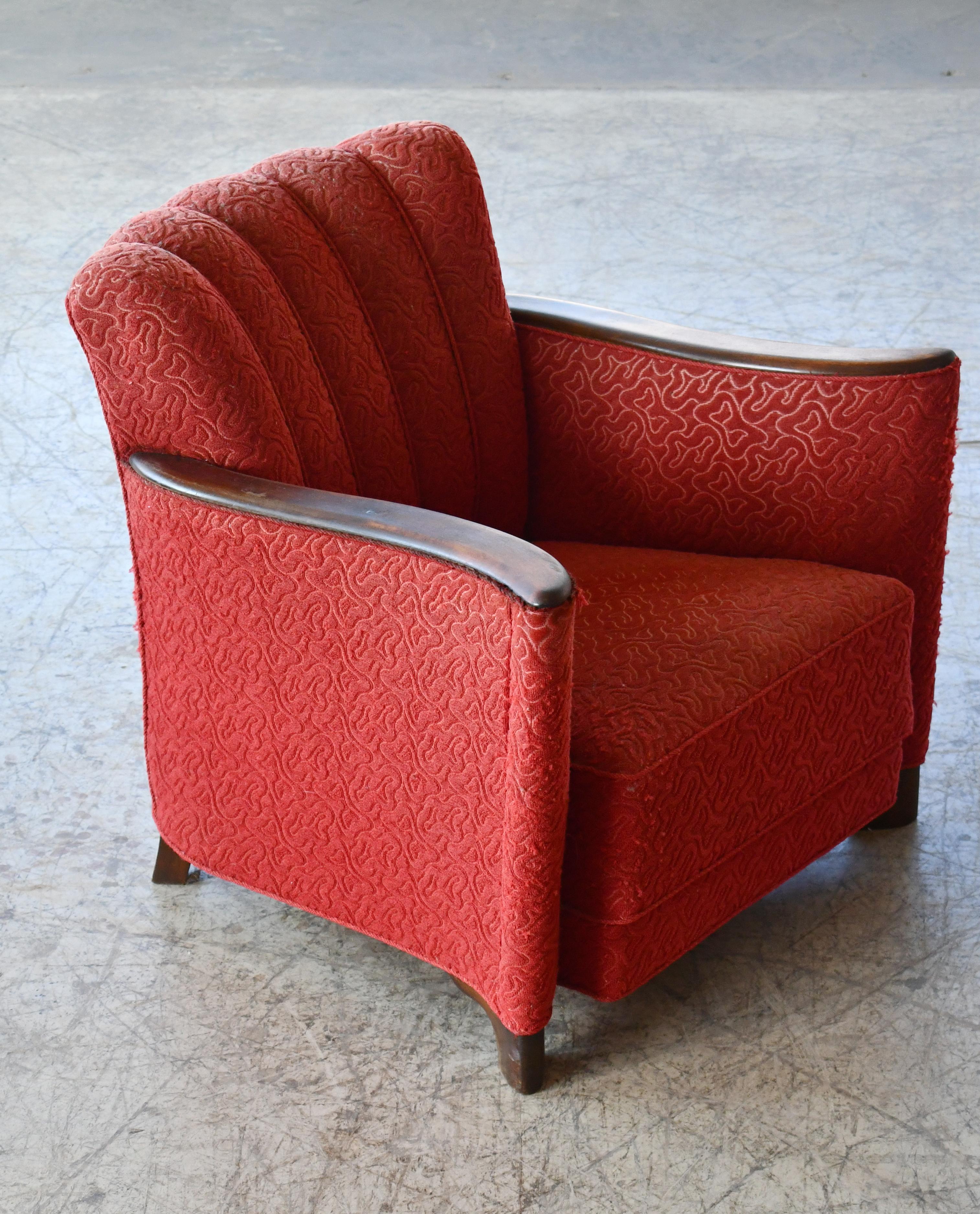 Danish 1930s Art Deco Lounge Chair in Red Mohair with Mahogany Accents For Sale 1