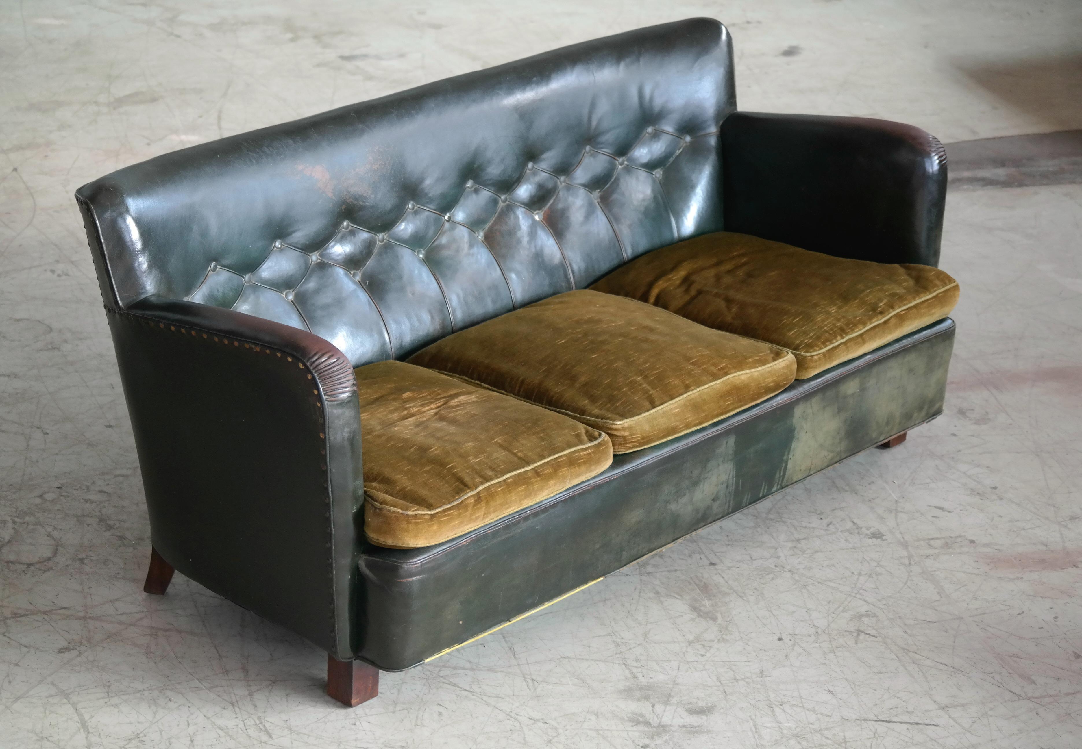 Mid-20th Century Danish 1930s Boesen and Lassen Style Tufted Club Sofa in Green Leather