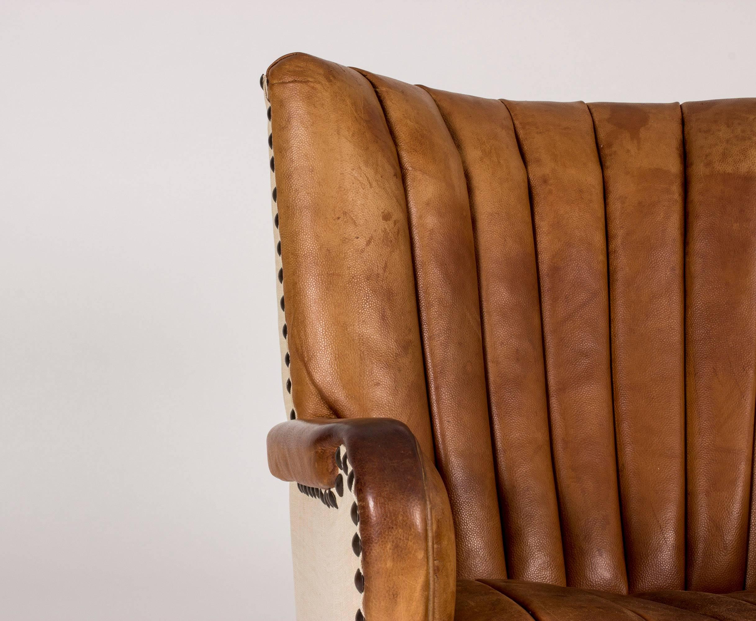 Danish 1930s Leather Lounge Chair In Excellent Condition In Stockholm, SE