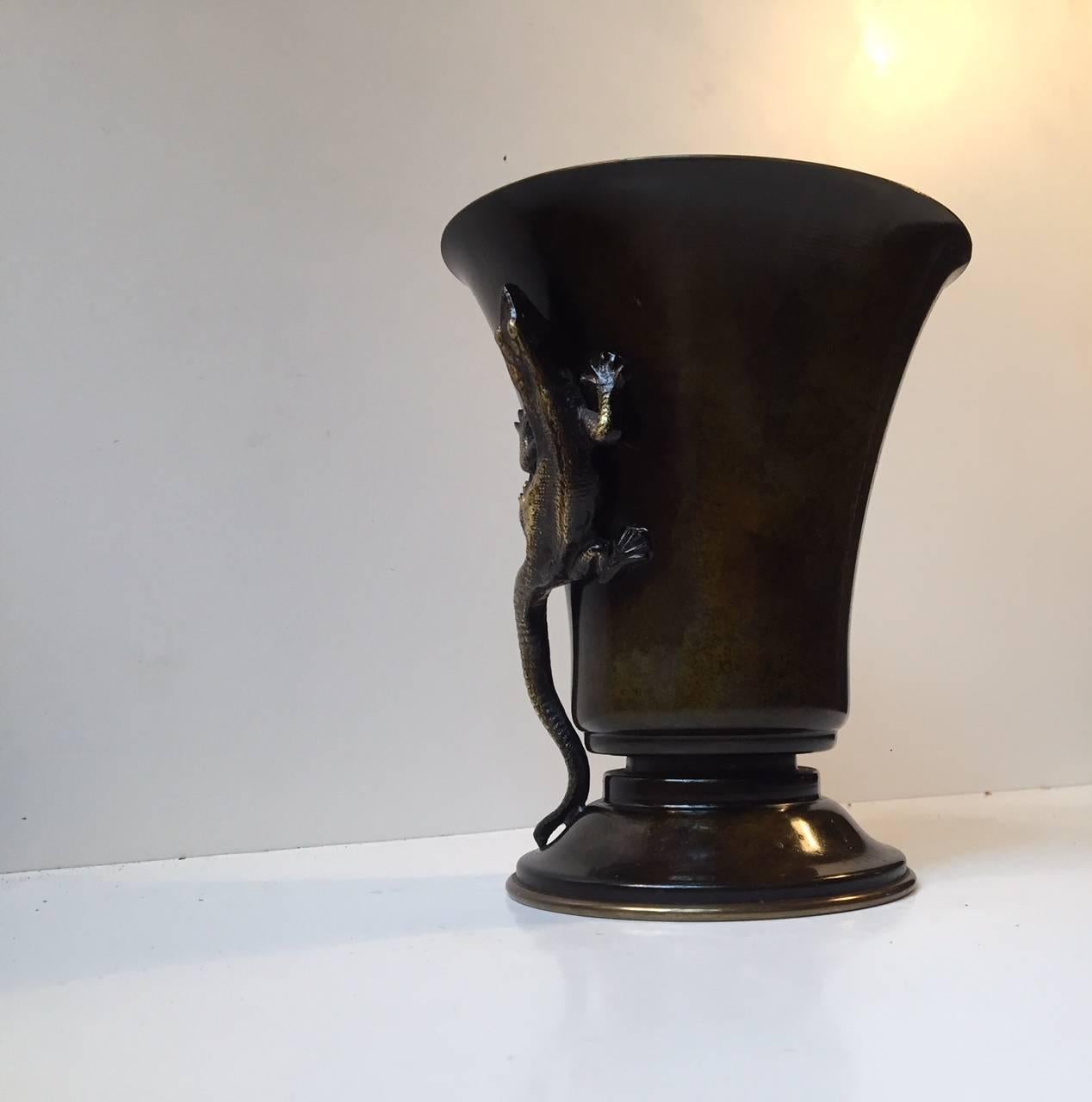 Mid-20th Century Danish 1930s Patinated Art Deco Bronze Vase with Lizard by H. F Bronce
