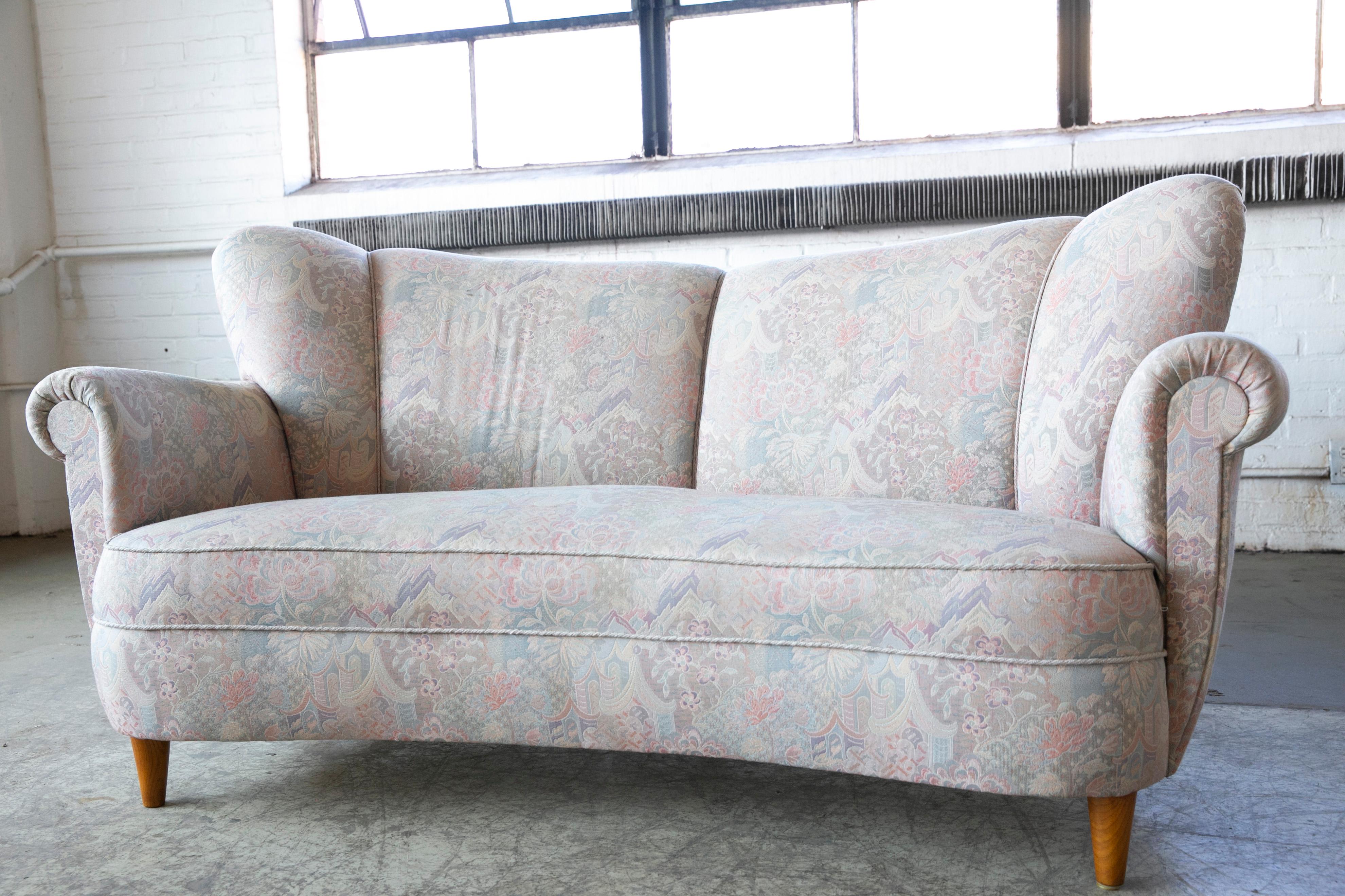 Danish 1940s Banana Form Curved Sofa or Loveseat Early Mid-Century In Good Condition In Bridgeport, CT