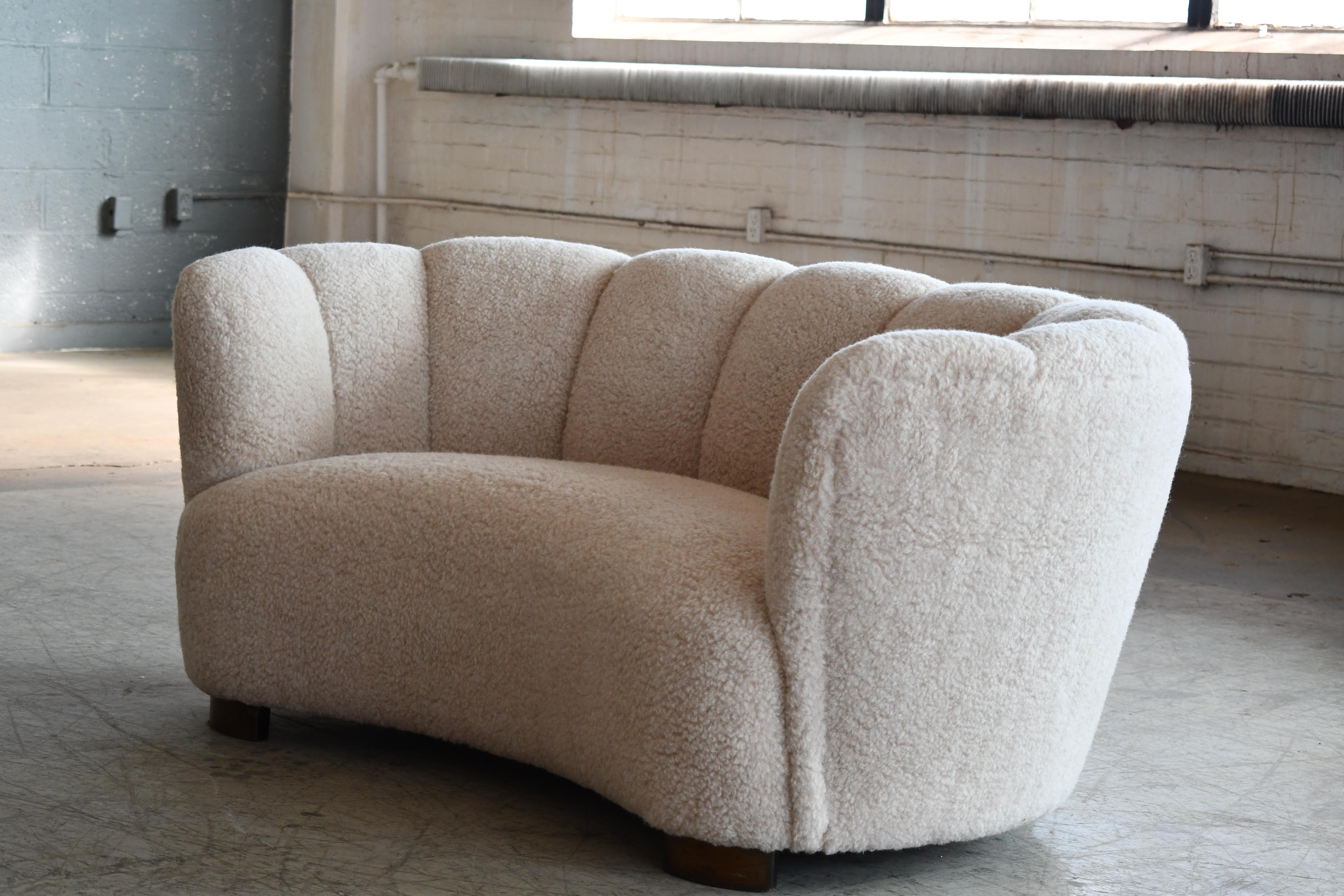 Mid-20th Century Danish 1940's Banana Shaped Curved Loveseat or Sofa Covered in Ivory Lambswool