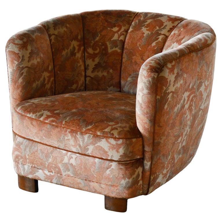 1930s Art Deco Mohair Sofa For Sale on 1stDibs 1930's sofa