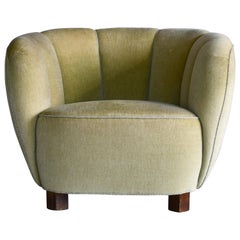 Fauteuil club ou lounge danois des années 1940 de style banane en mohair d'origine