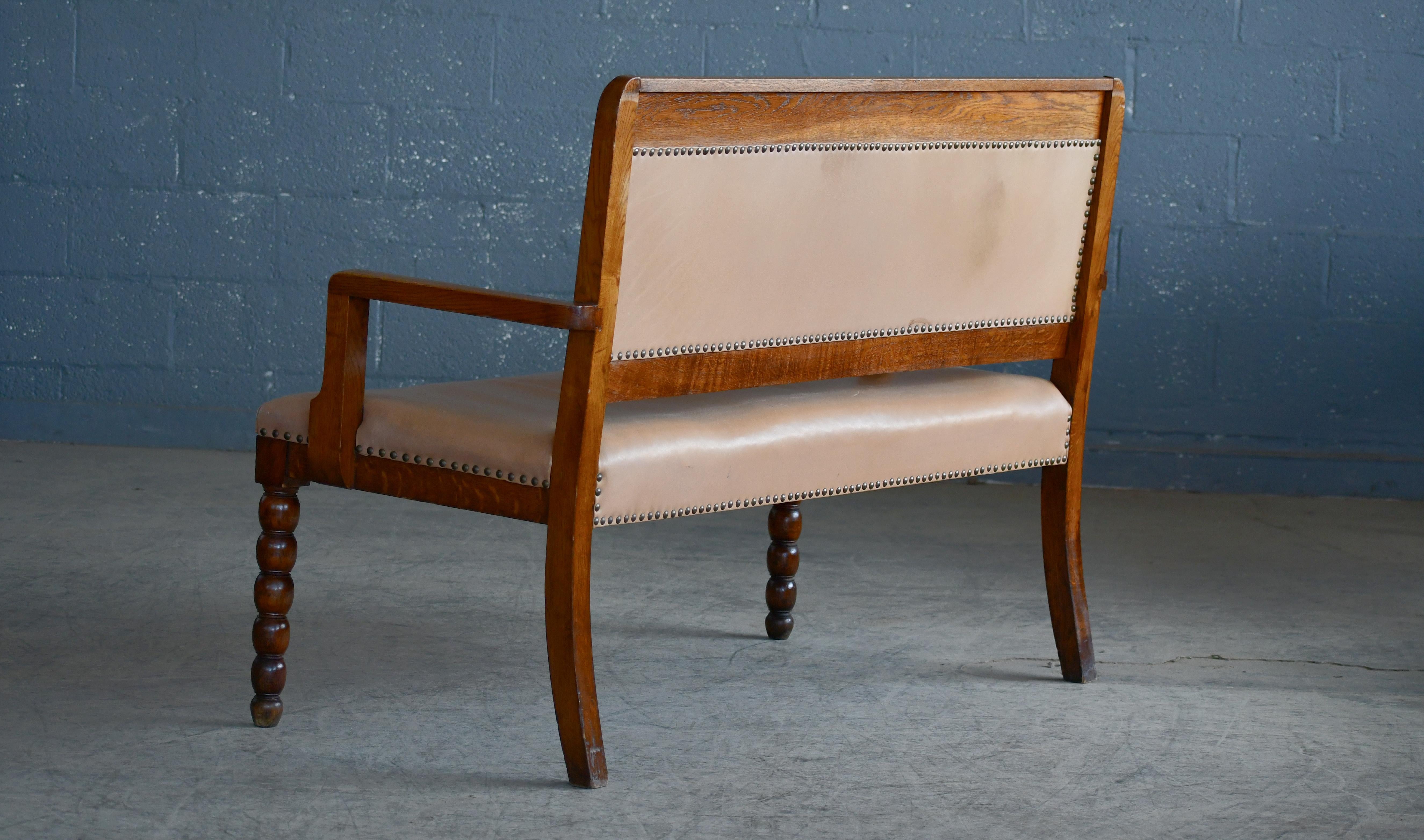 Danish 1940's Bench in Carved Oak and Tan Leather 3