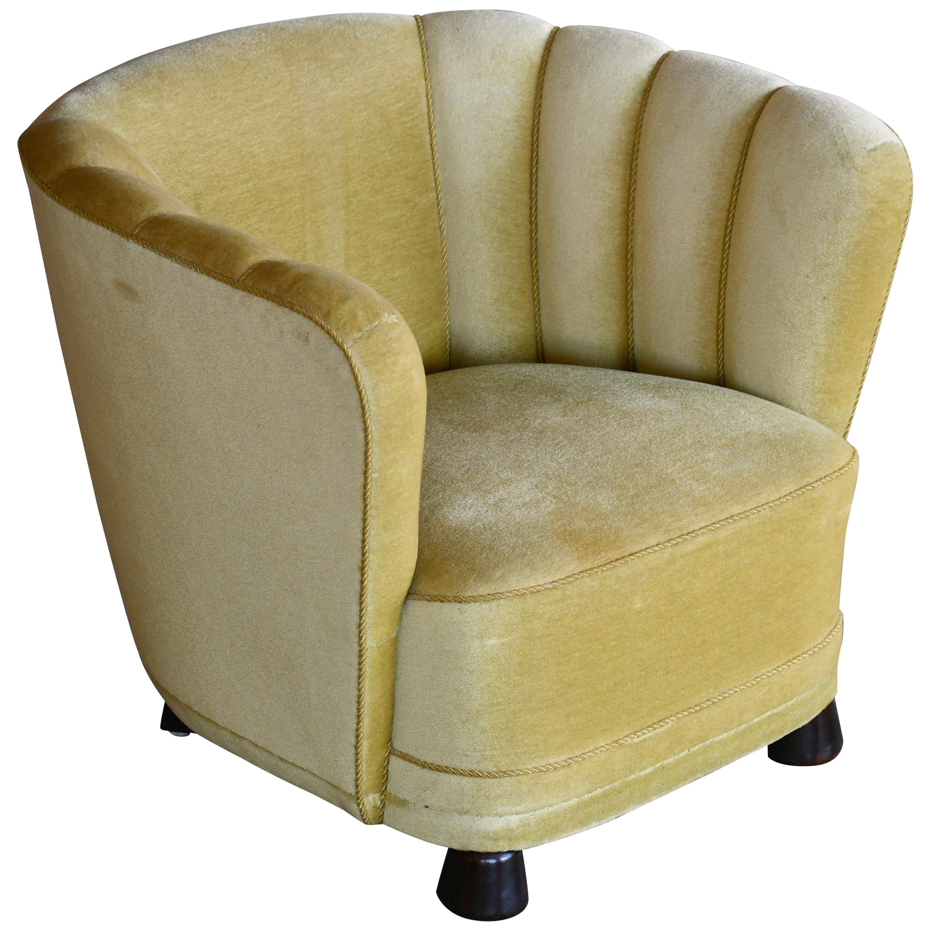 Danish 1940s Boesen Banana Style Curved Tub Club Chair
