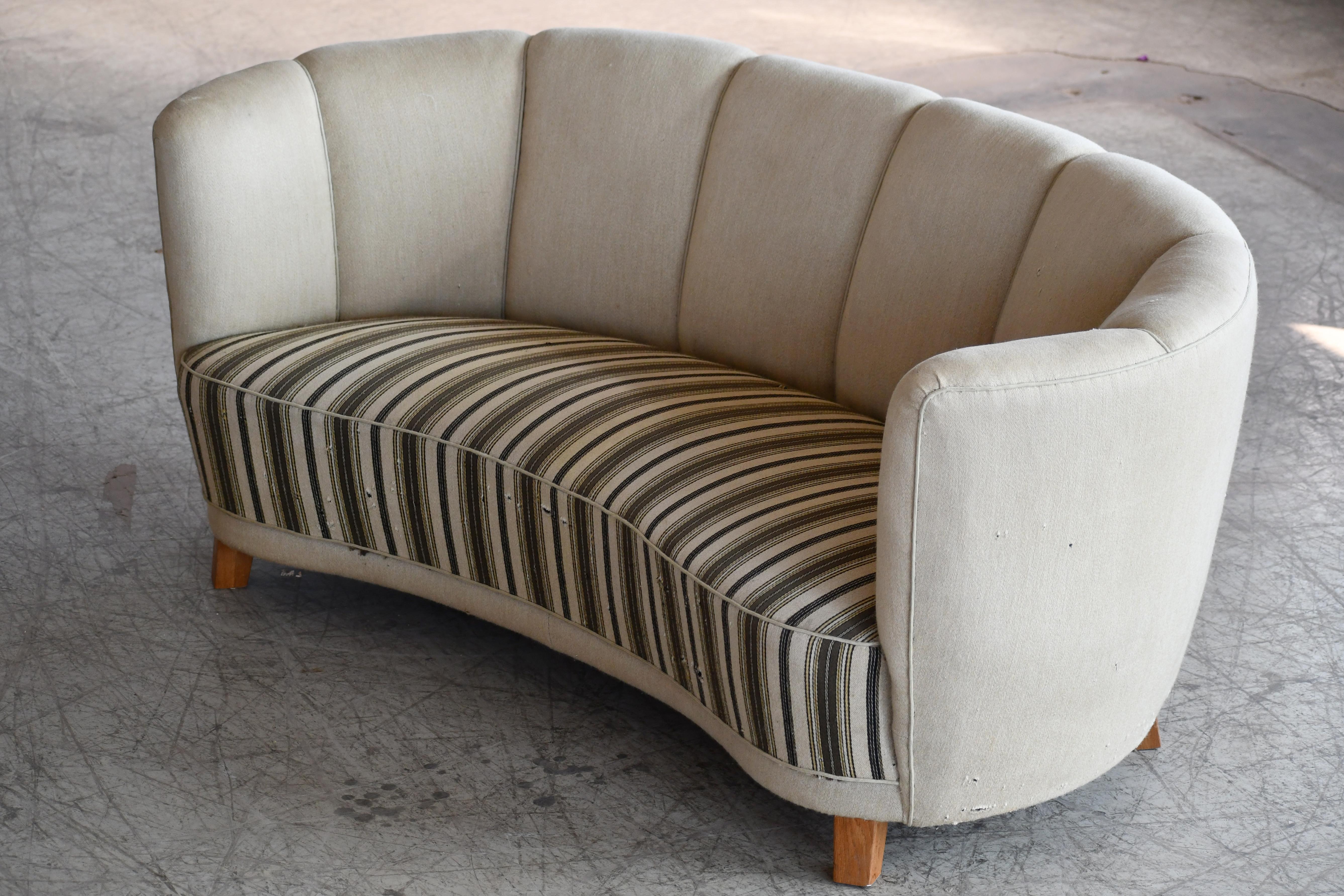 Danish 1940s Boesen Style Banana Form Curved Sofa or Loveseat 'v' In Good Condition In Bridgeport, CT