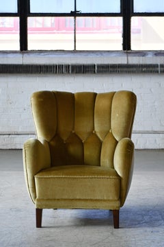 Fauteuil de salon danois à dossier cannelé des années 1940 en mohair vert